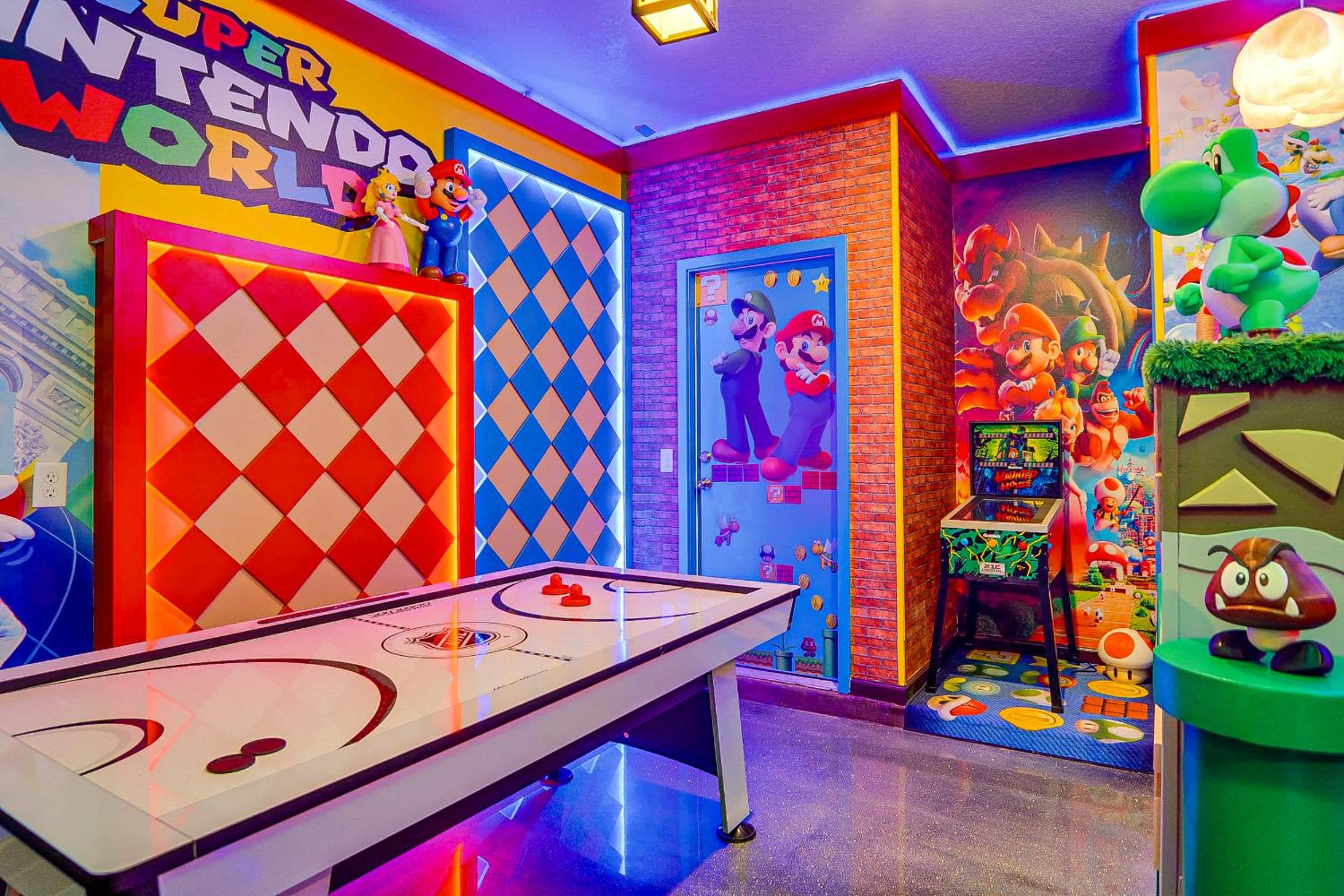 Epic 10BR Solara Retreat Themed Fun & Pool