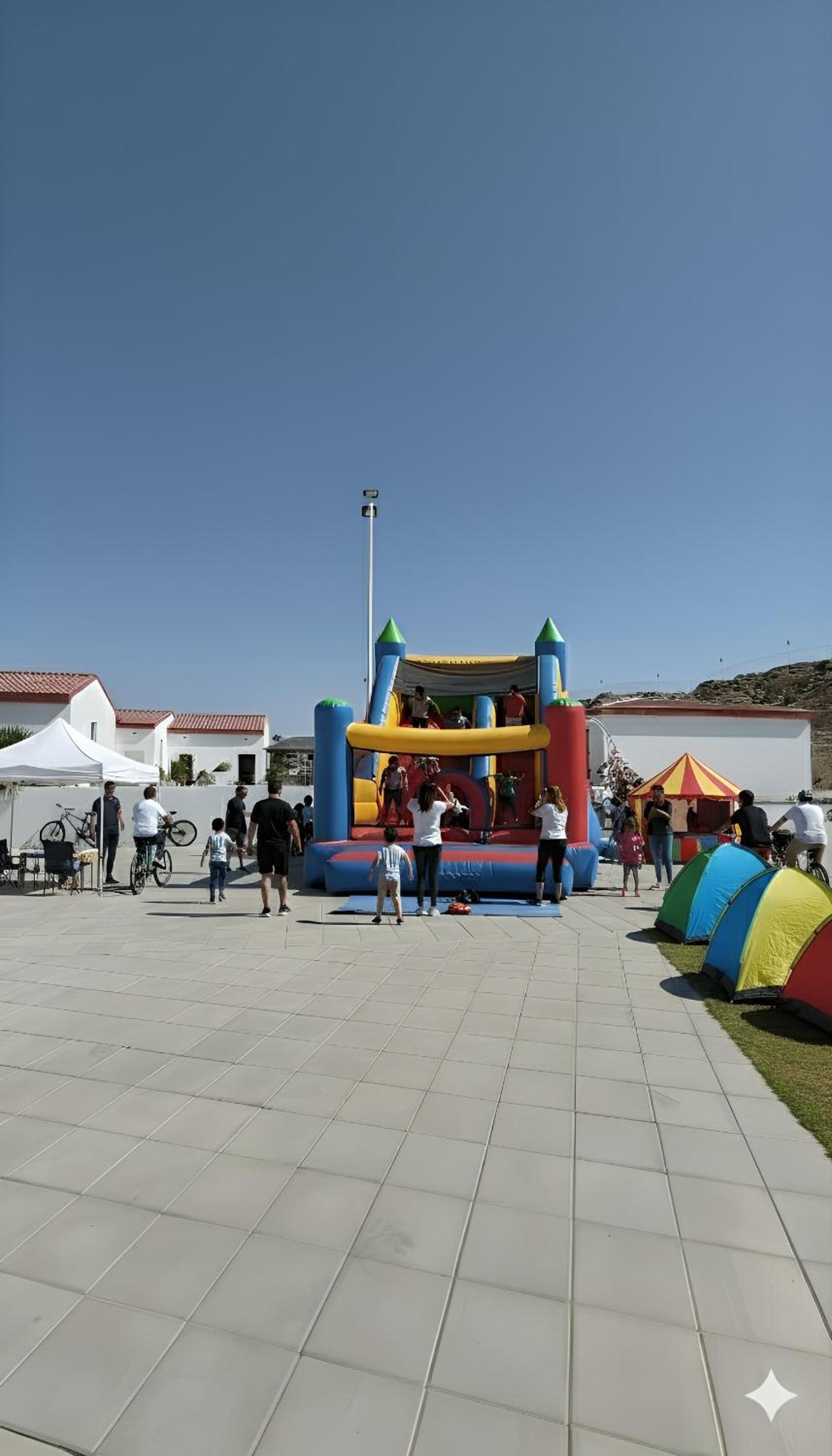 شاليه شامل الإفطار -- Chalet including breakfast