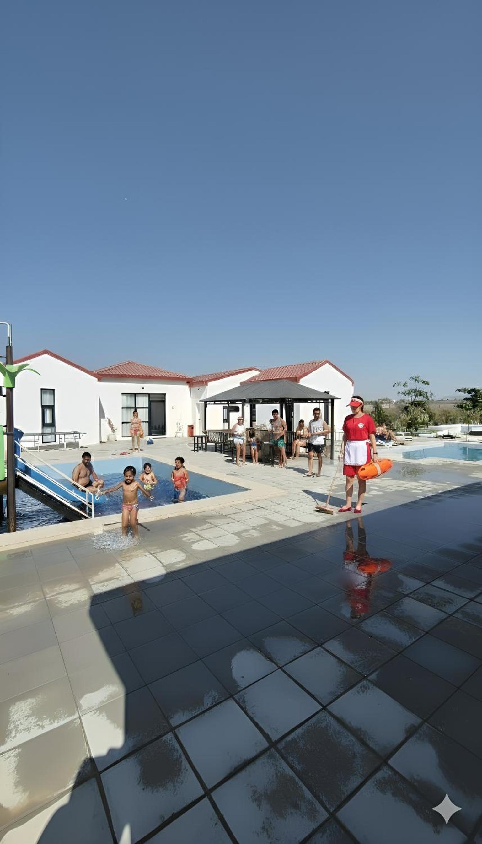 شاليه شامل الإفطار -- Chalet including breakfast