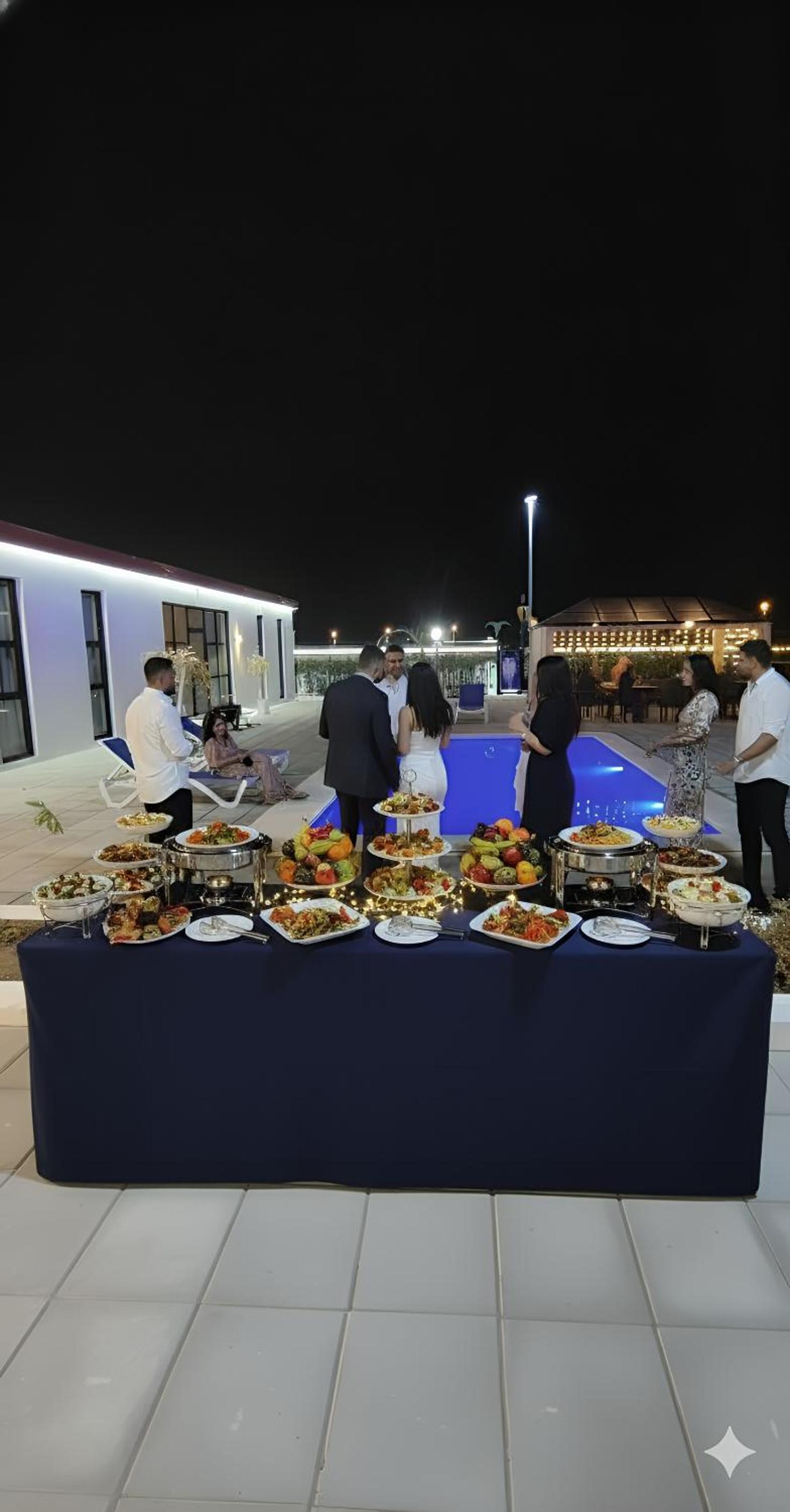 شاليه شامل الإفطار -- Chalet including breakfast