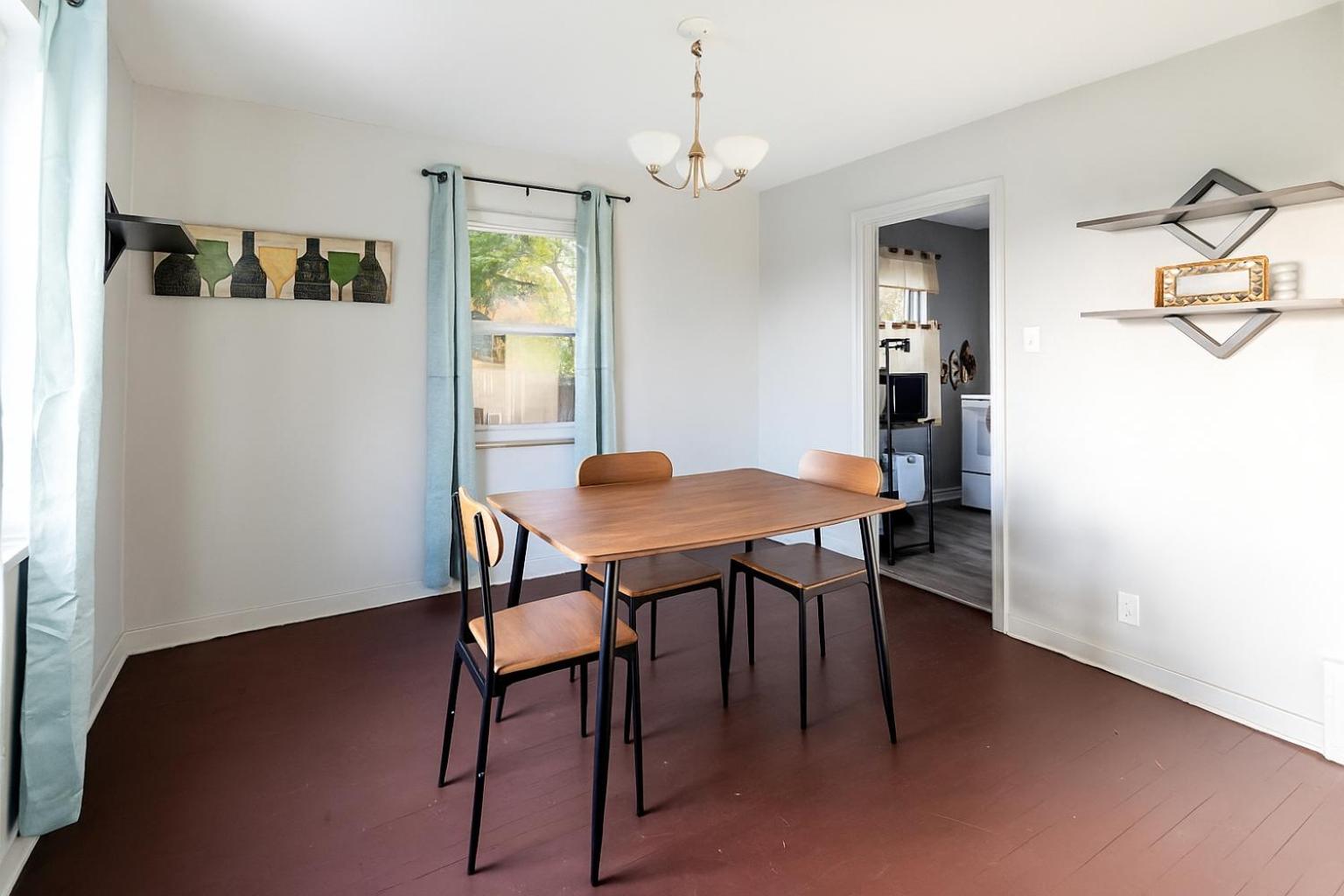 Quiet Pittsburgh 3BR | Parking, AC + Pets