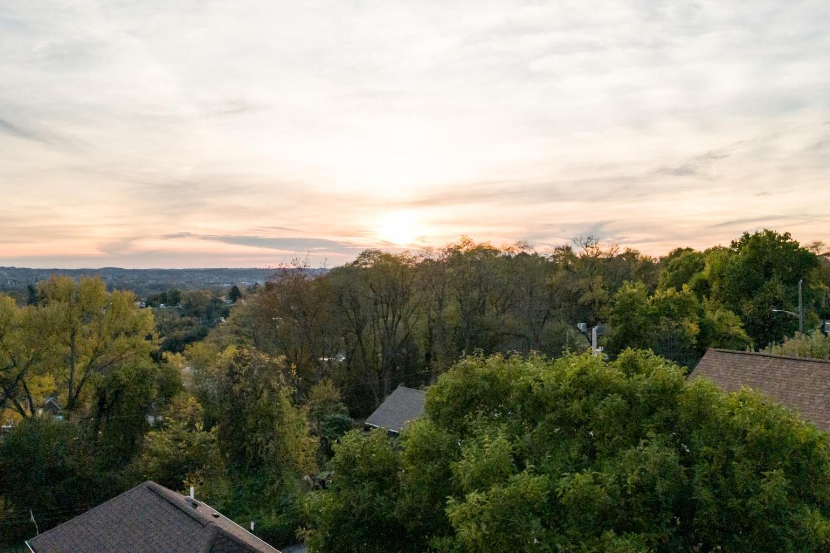 Quiet Pittsburgh 3BR | Parking, AC + Pets
