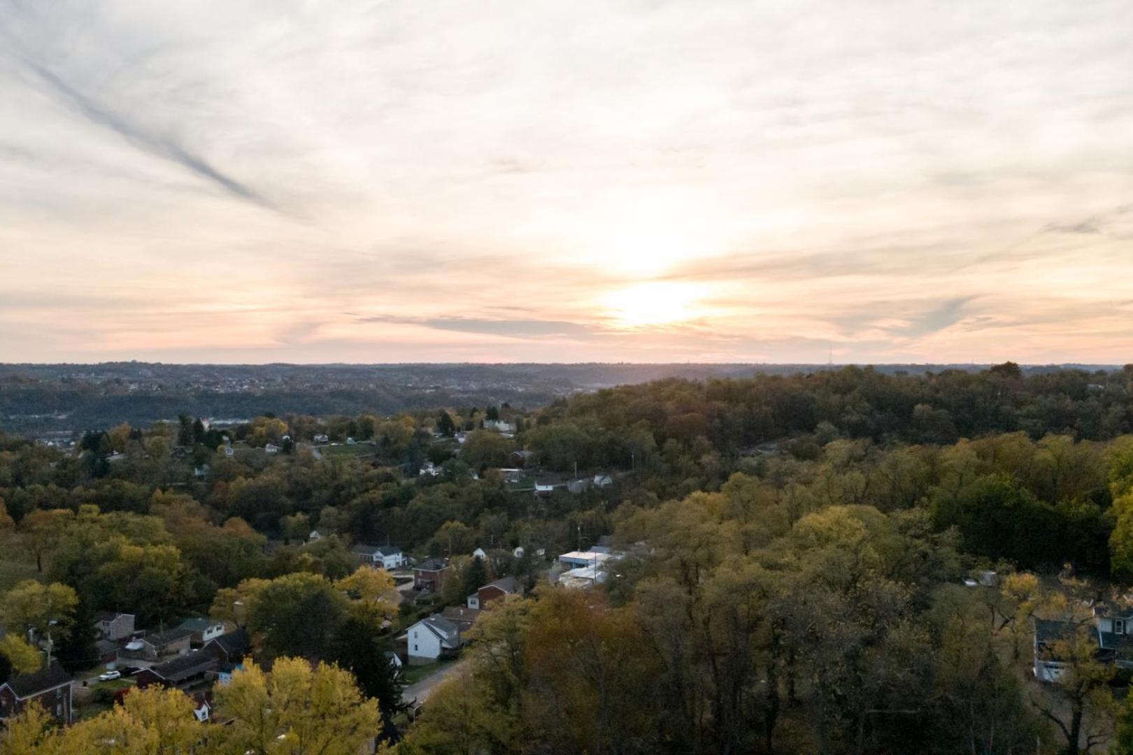 Quiet Pittsburgh 3BR | Parking, AC + Pets