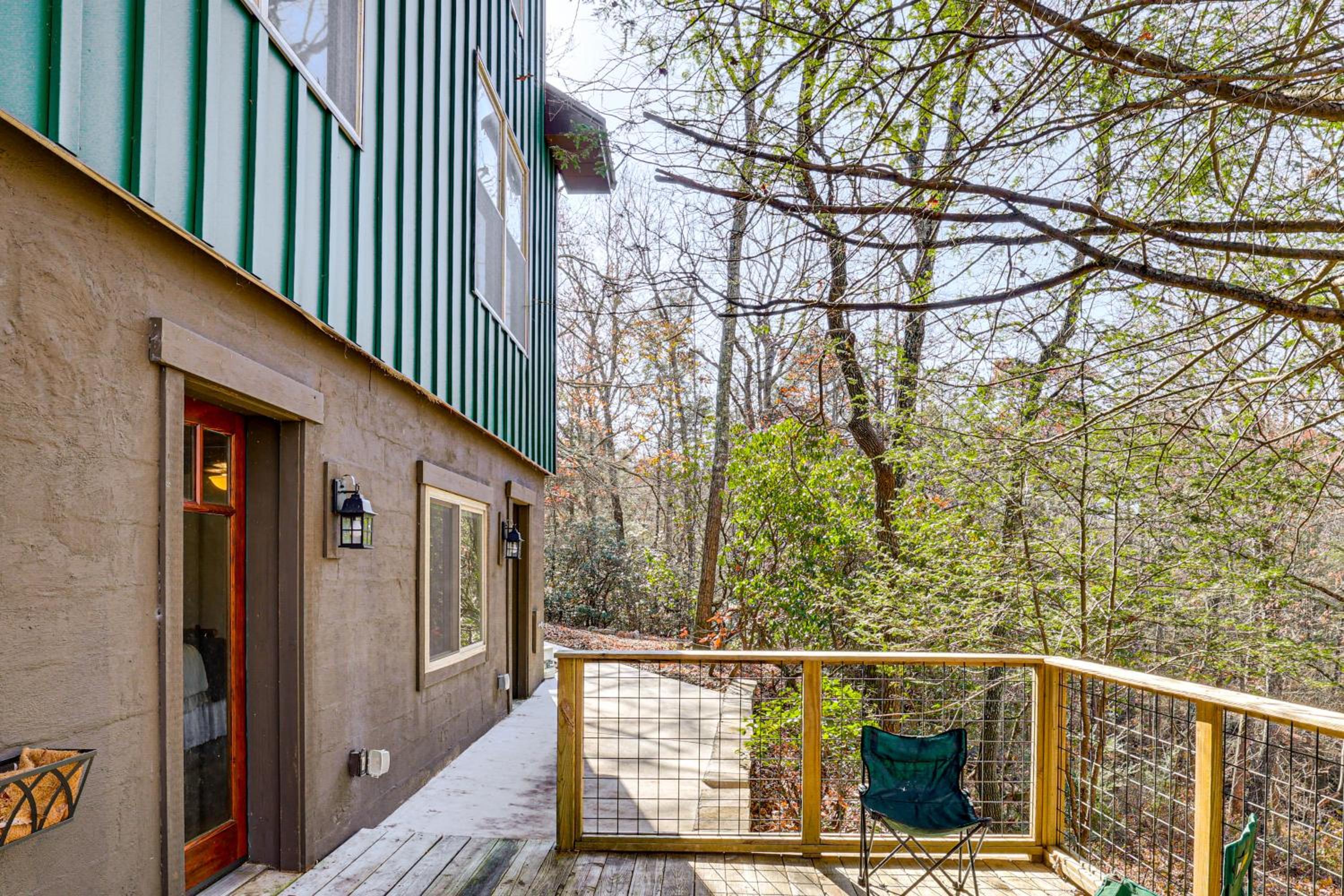 Hike and Relax Fireside Peaceful Gem in Soddy-Daisy
