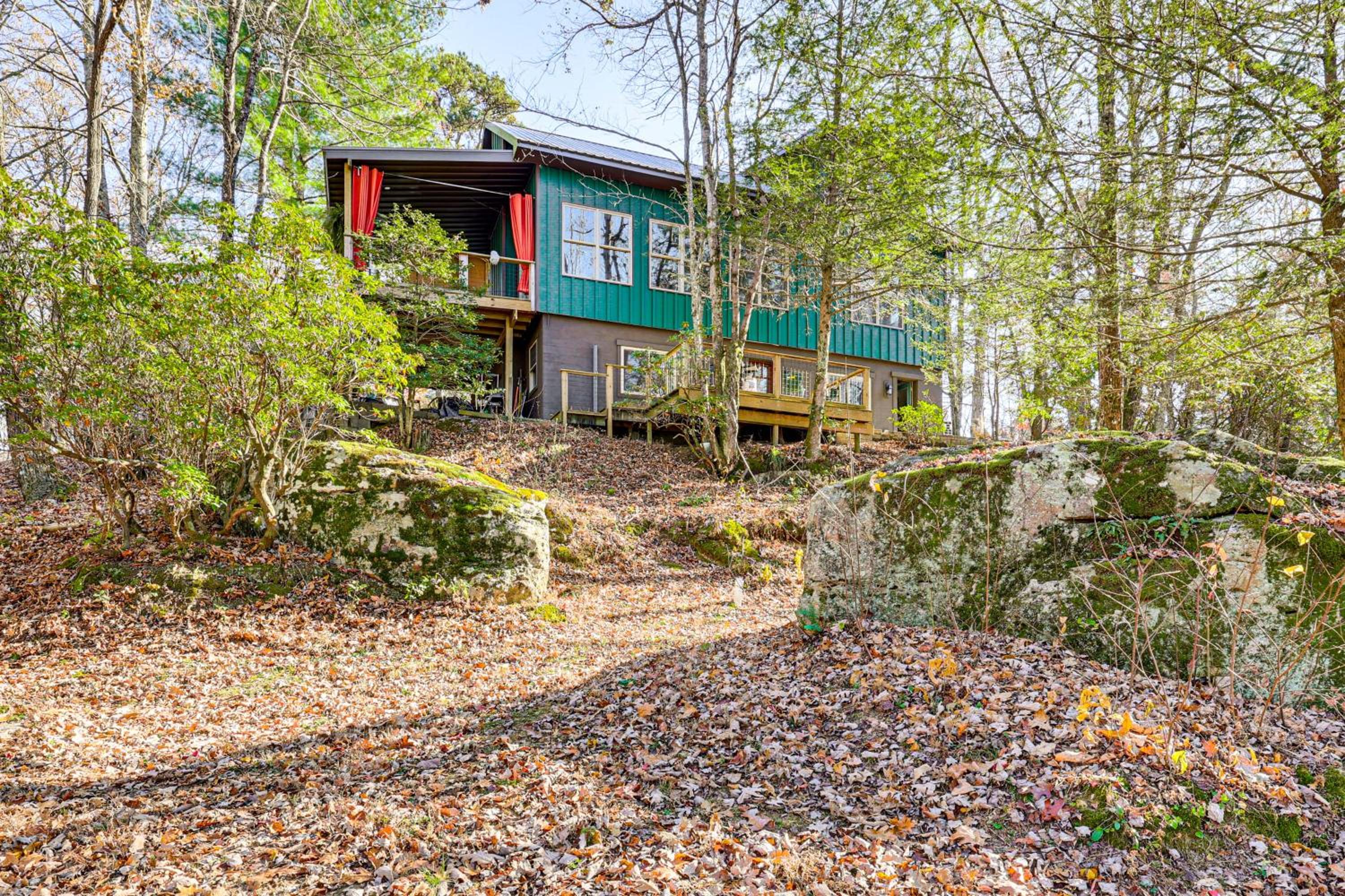 Hike and Relax Fireside Peaceful Gem in Soddy-Daisy