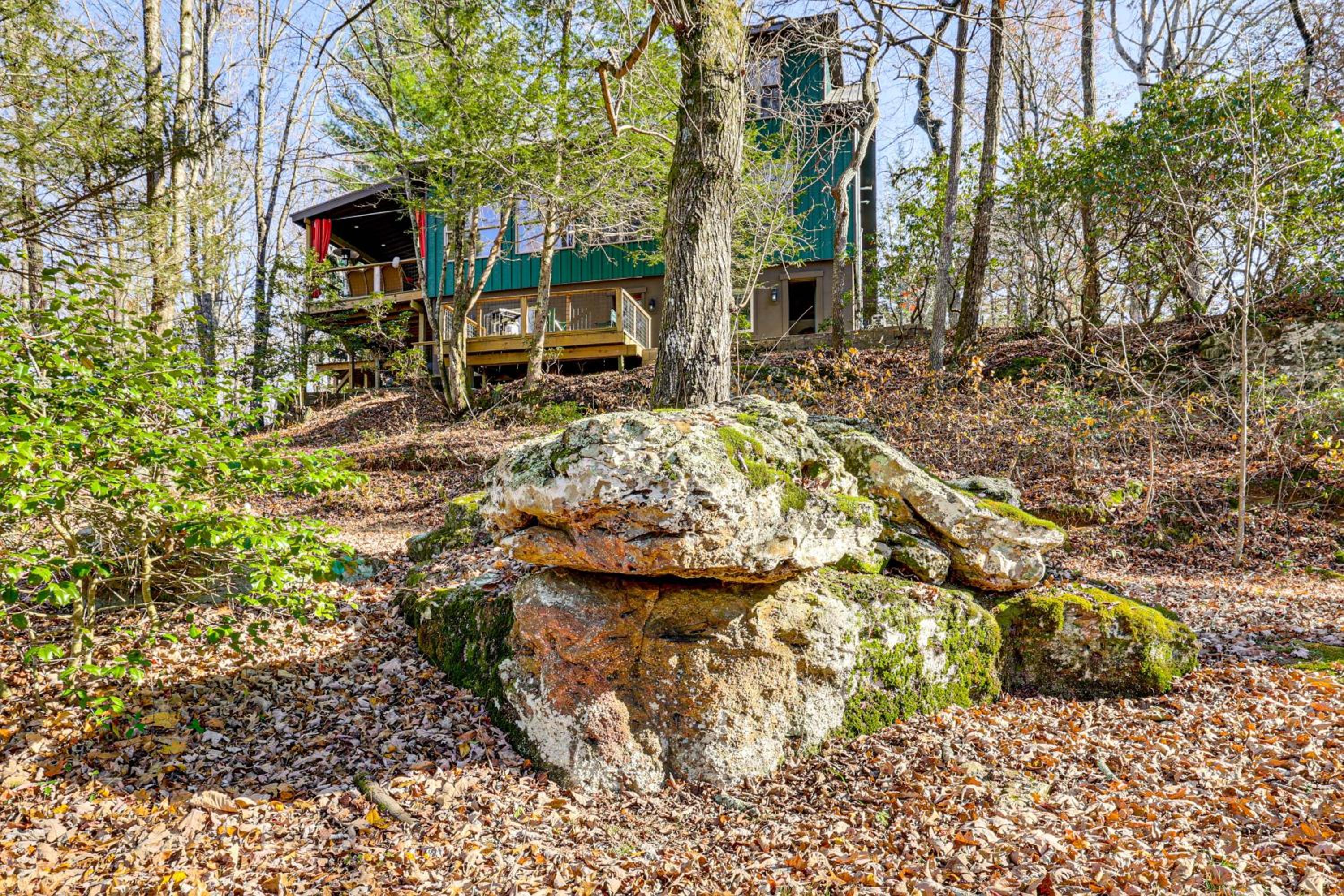 Hike and Relax Fireside Peaceful Gem in Soddy-Daisy