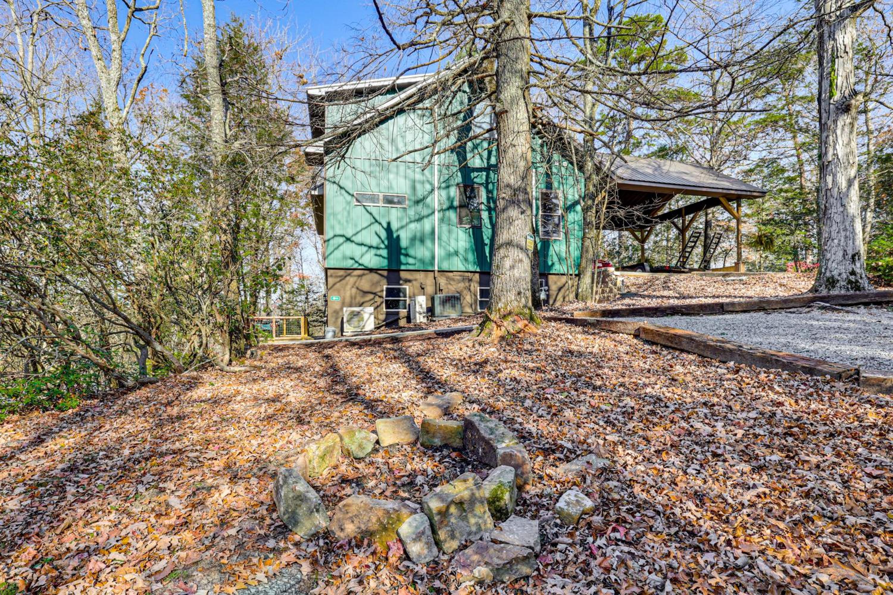 Hike and Relax Fireside Peaceful Gem in Soddy-Daisy