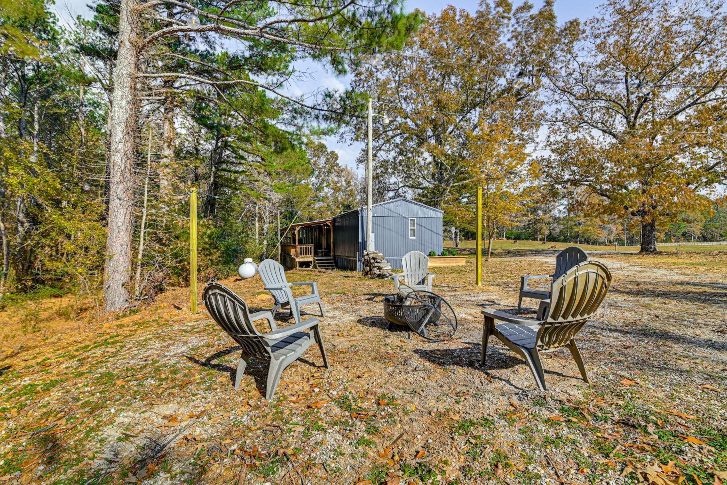 Countryside Home with Pond and Pasture Views in Iuka!