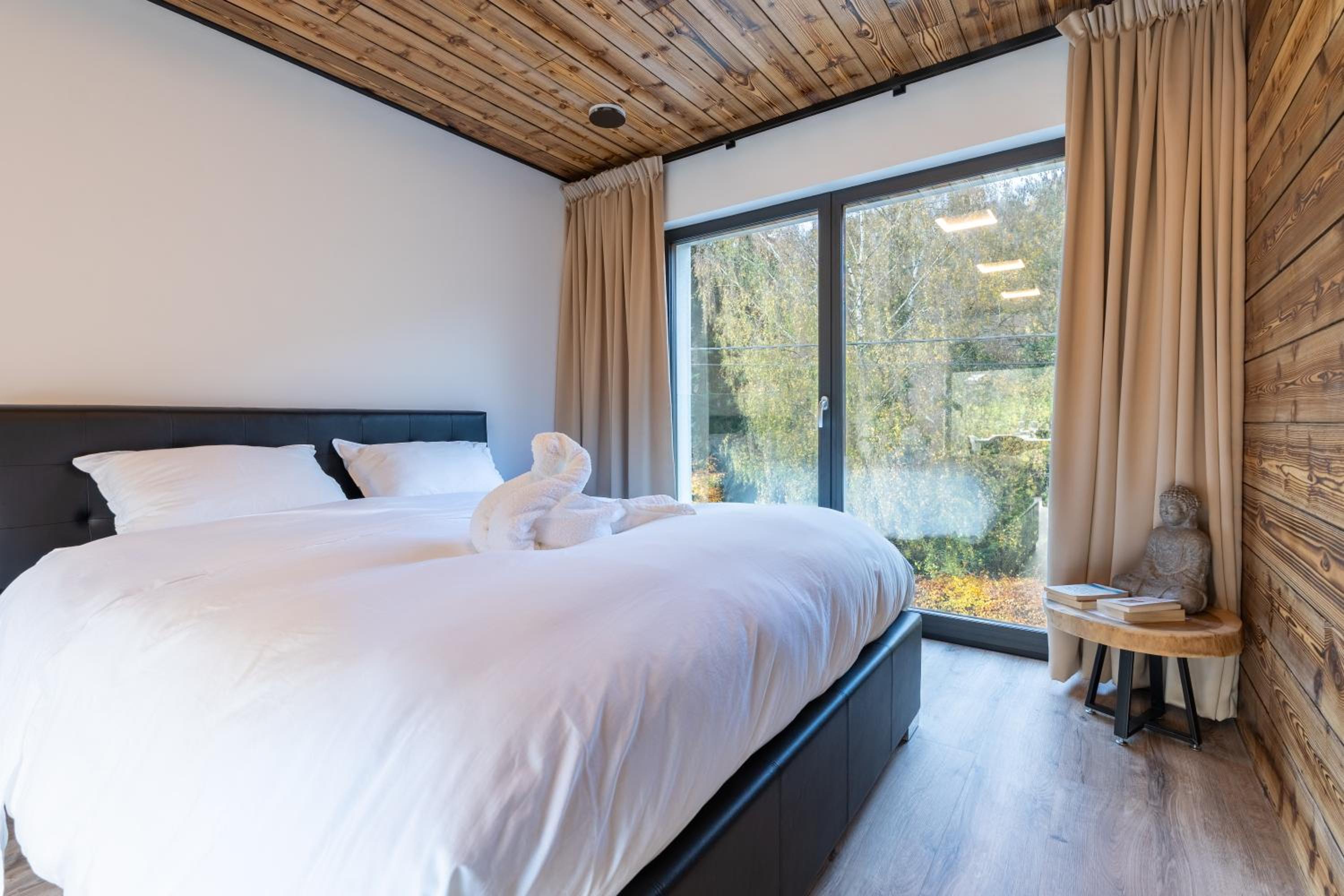 ZenArden - Ninglinspo Valley view Lodge
