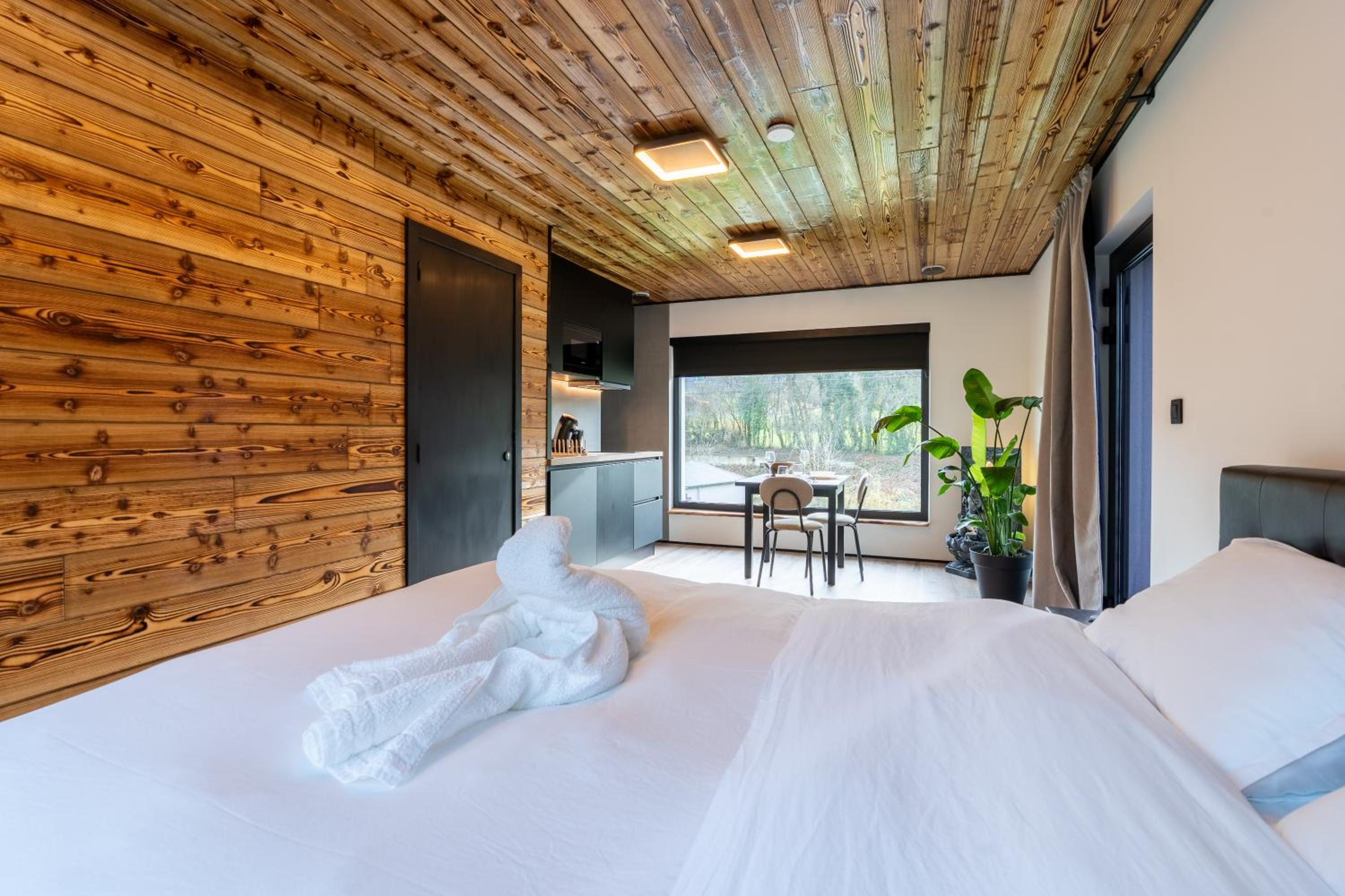 ZenArden - Ninglinspo Valley view Lodge