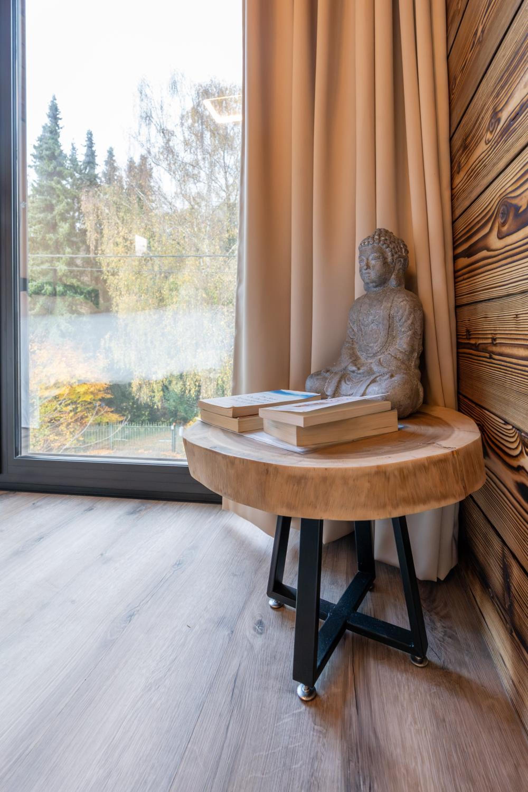 ZenArden - Ninglinspo Valley view Lodge