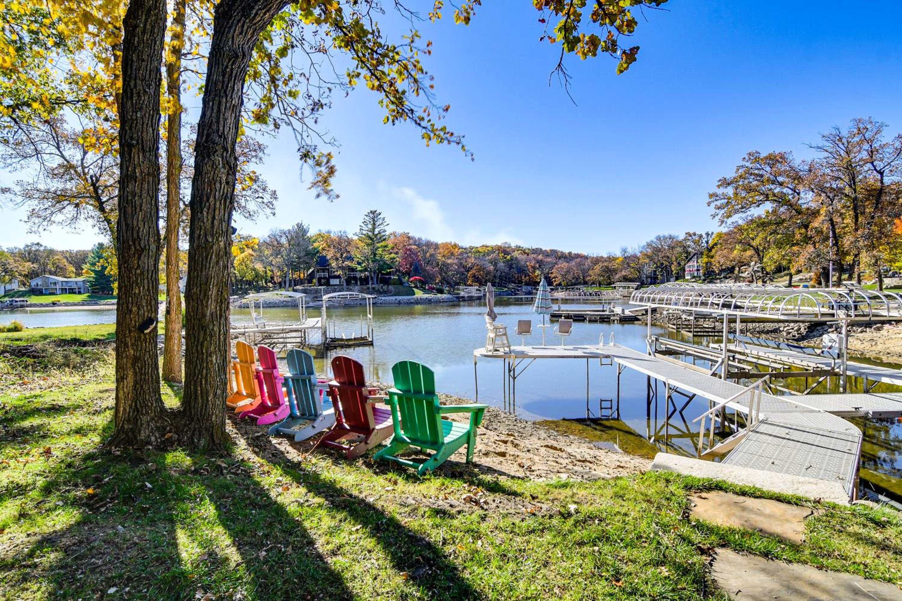 Private Beach! Lakefront Cabin in Panora