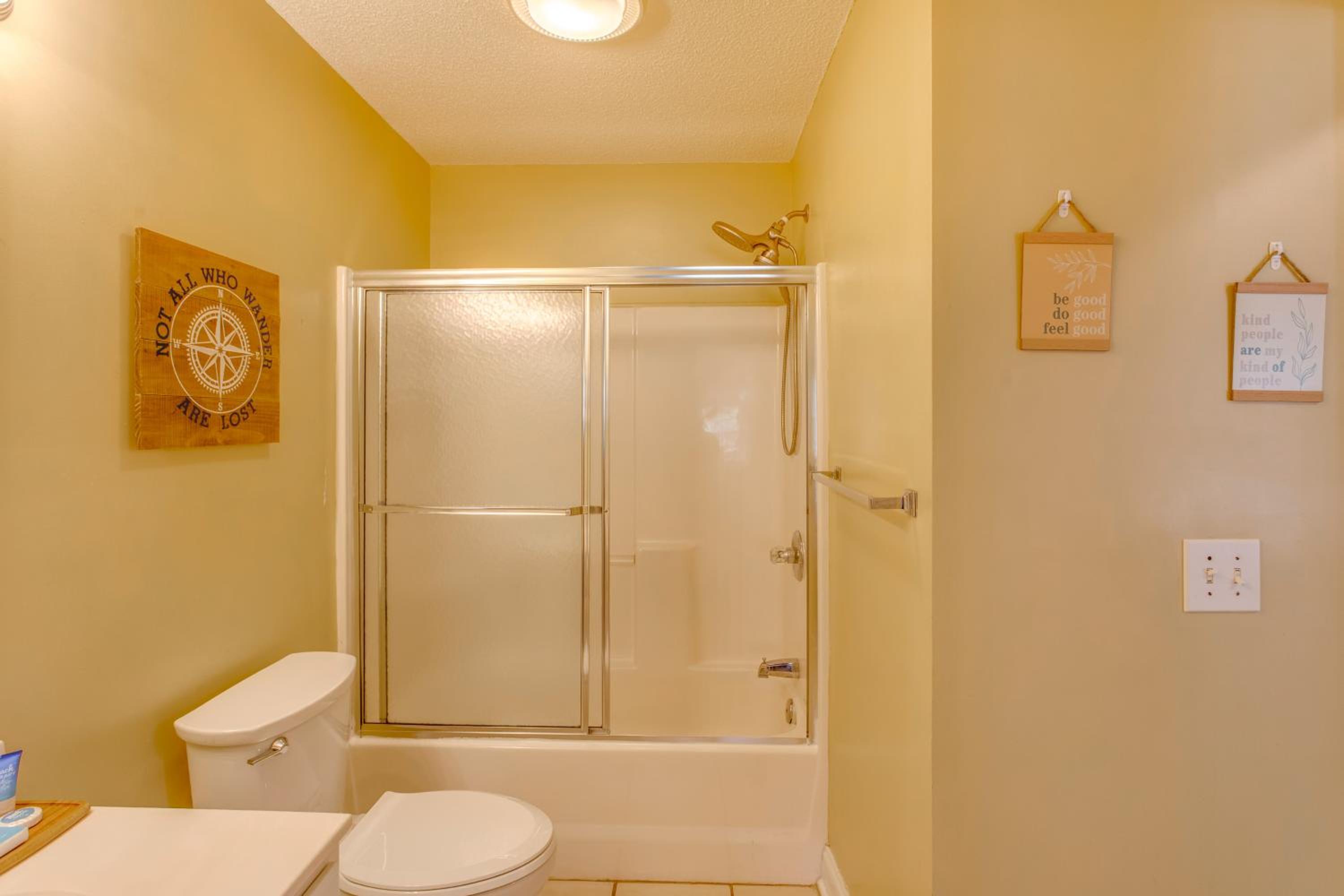 Golfers Haven Calabash Condo, 9 Mi to Beach