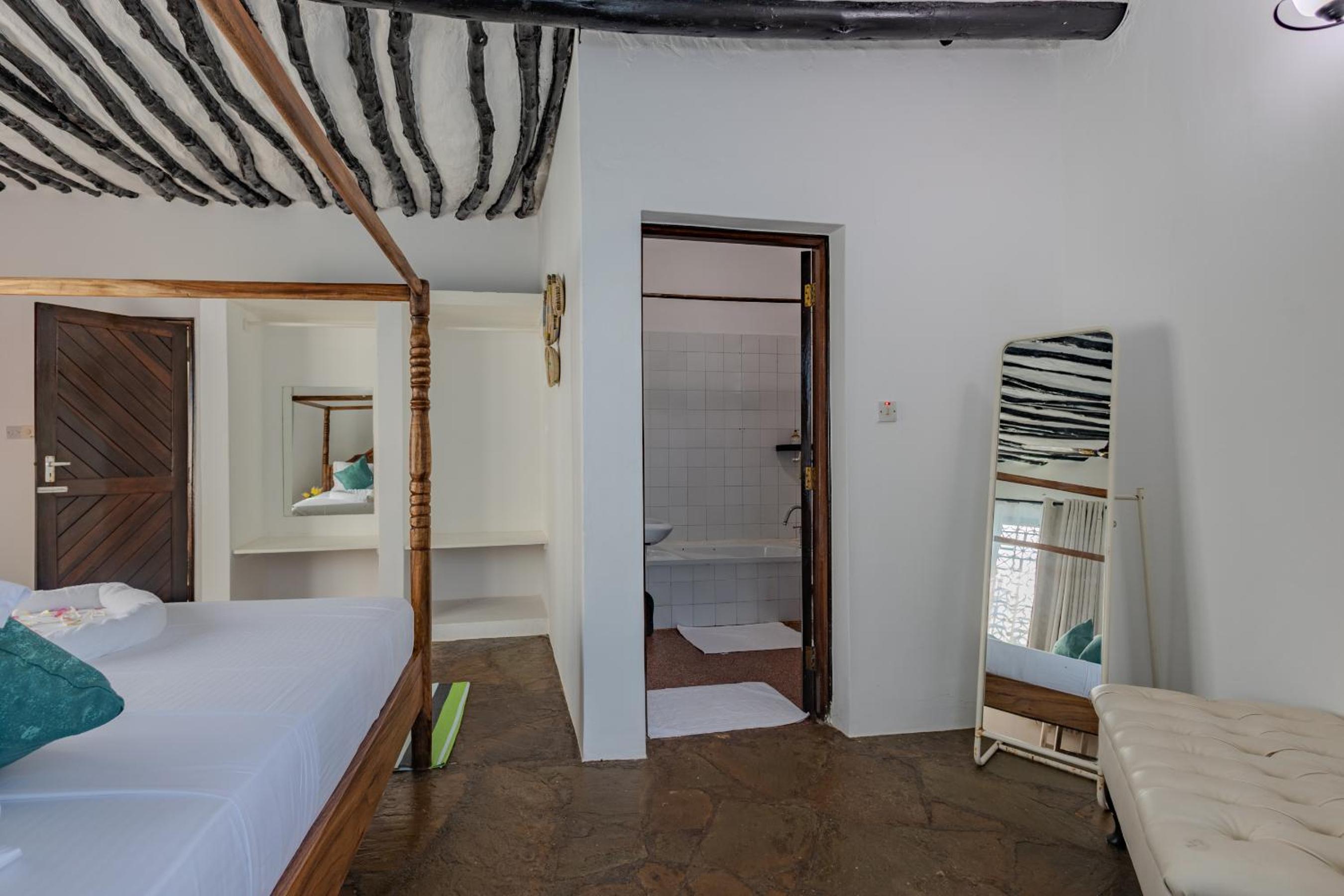 Auregi Villas - 2 and 3 bedroom near Diani Beach