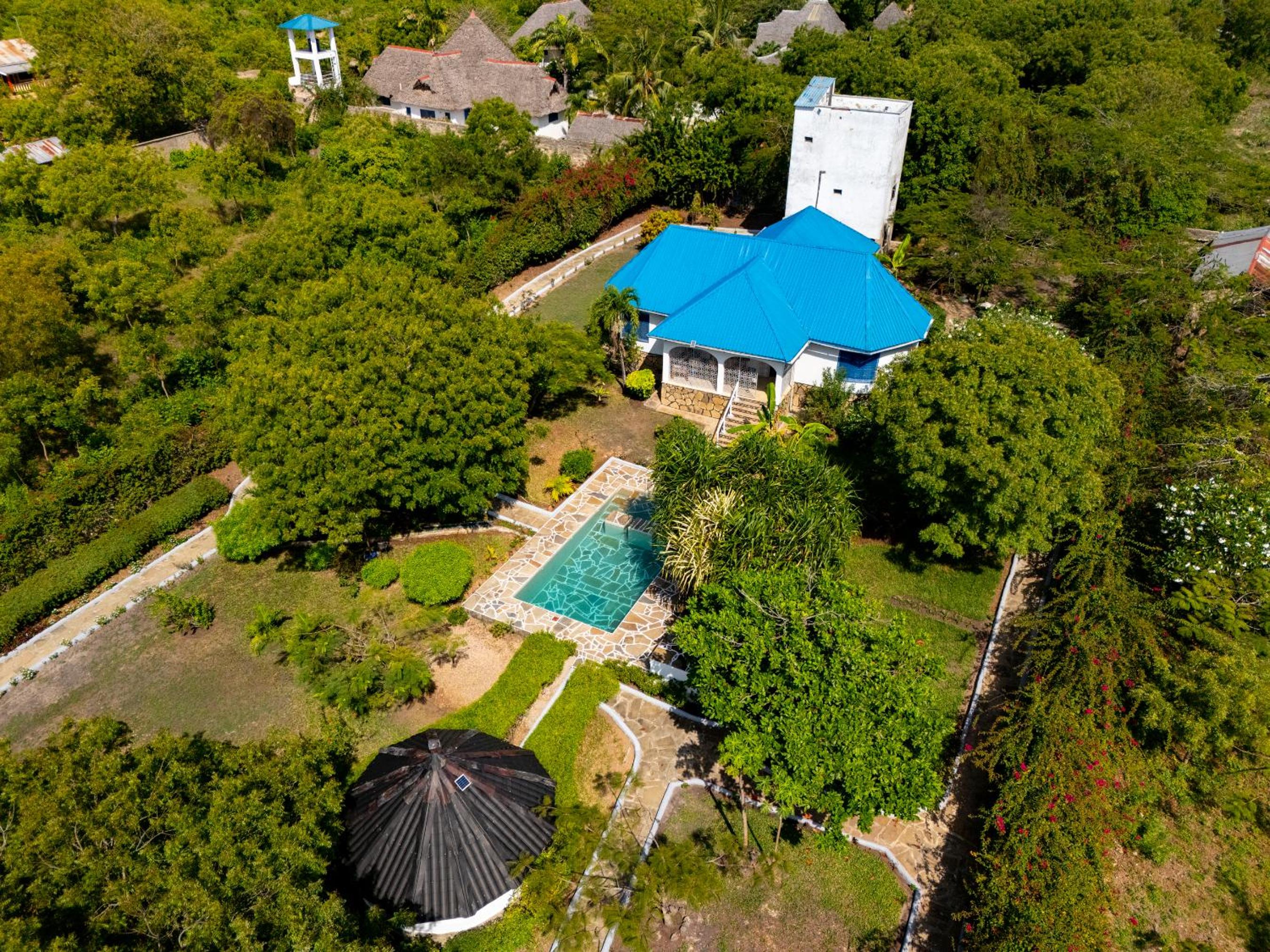 Auregi Villas - 2 and 3 bedroom near Diani Beach