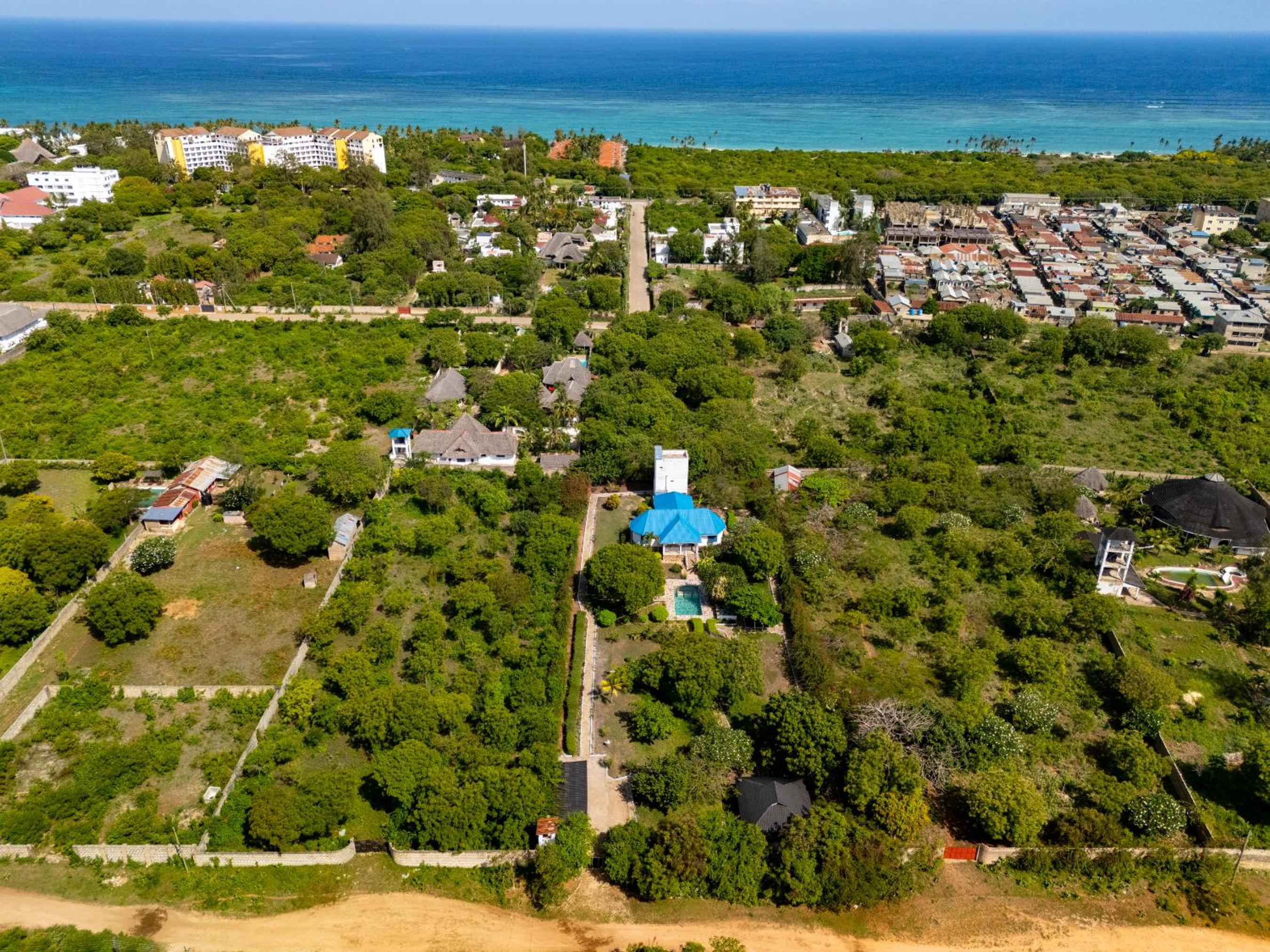 Auregi Villas - 2 and 3 bedroom near Diani Beach