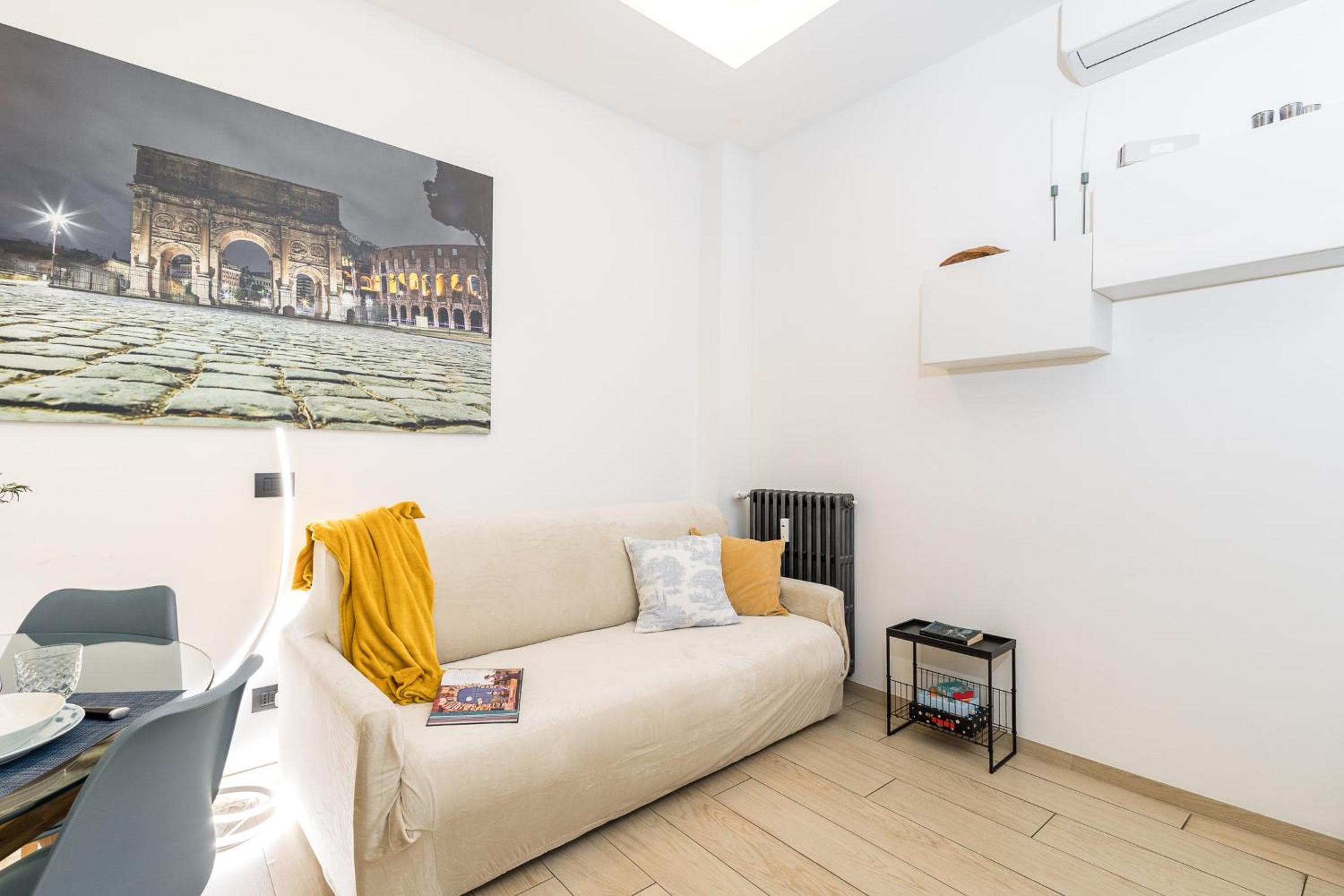 Colosseo Apartment holiday Venus Appartamento al Colosseo a Monti