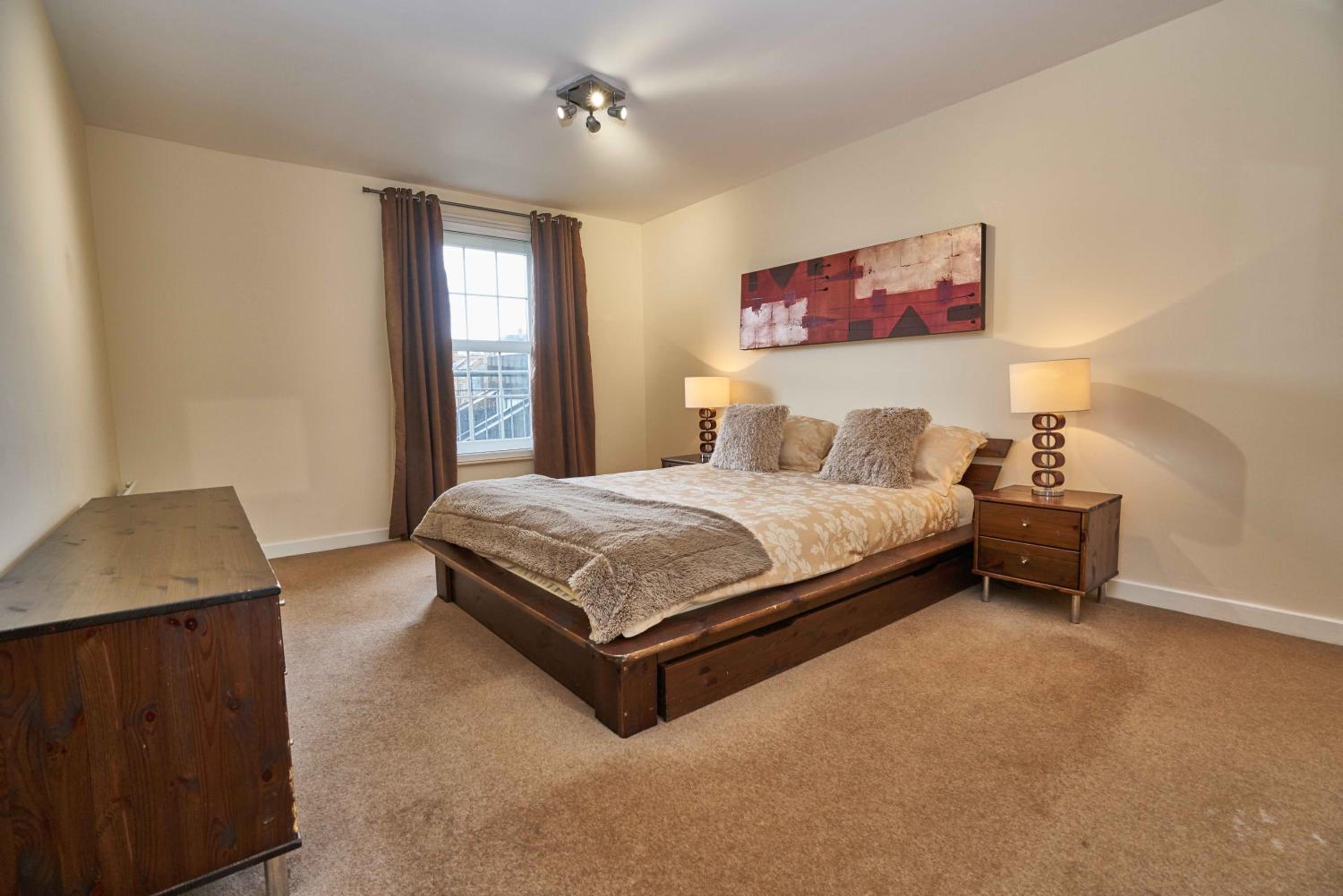 Edinburgh Pearl Apartments - Haymarket Residence photo 5