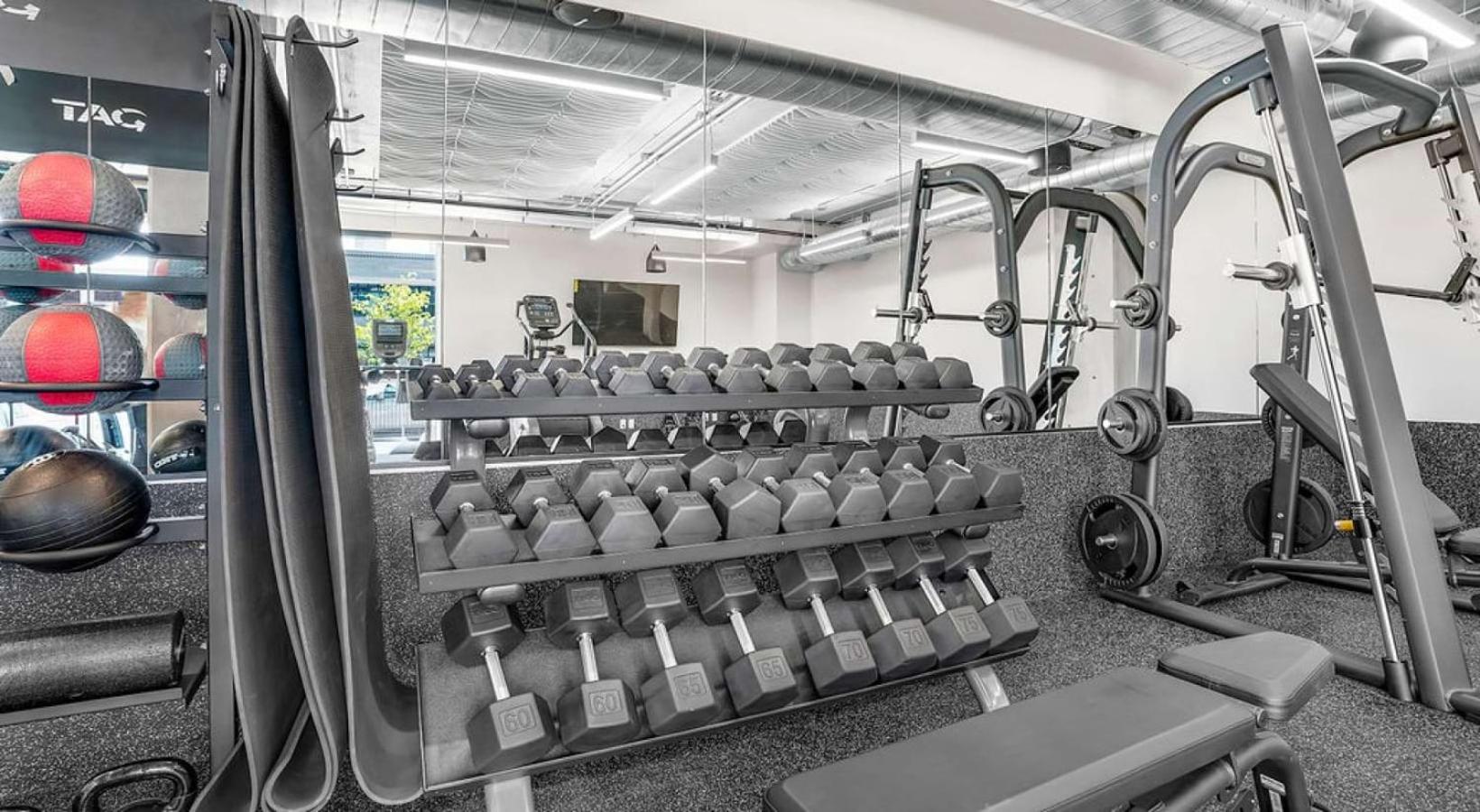 Ultra-Luxury Condo in the Middle of Downtown