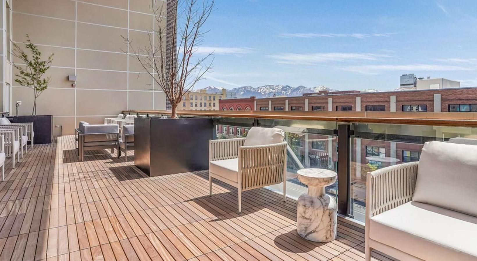 Ultra-Luxury Condo in the Middle of Downtown