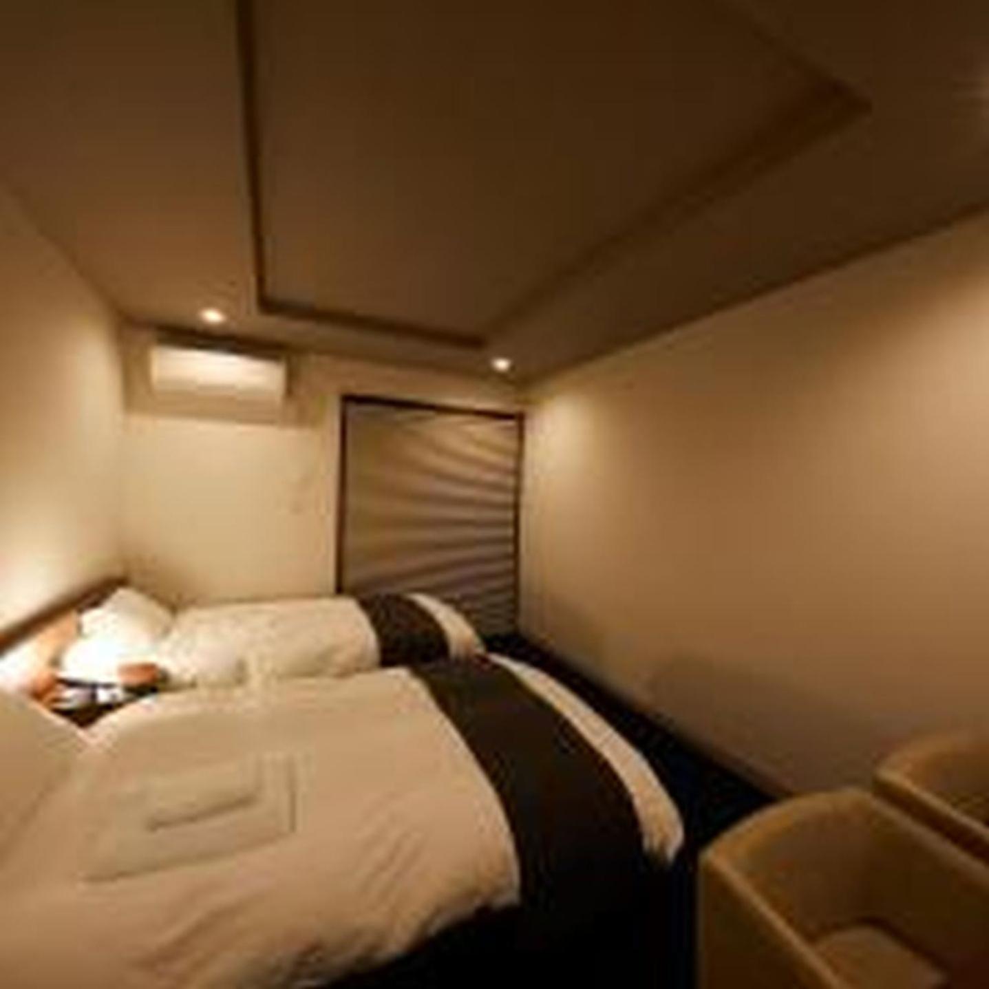 IYASHI KIYOMIZU GOJO -Twin Room- Boutique Hotel 癒し 清水五条 ツインルーム