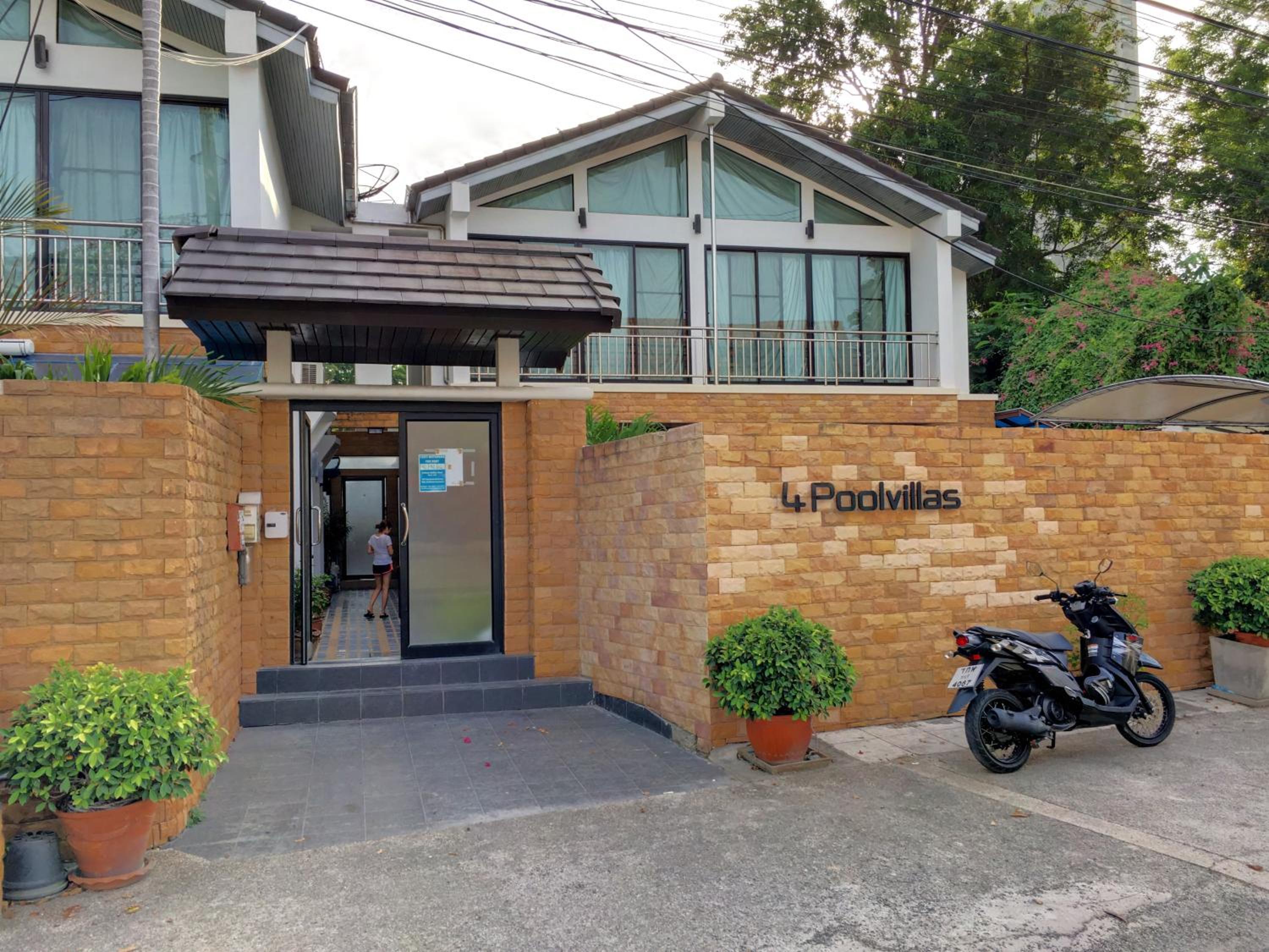 Hotel 4poolvillas - Image 1