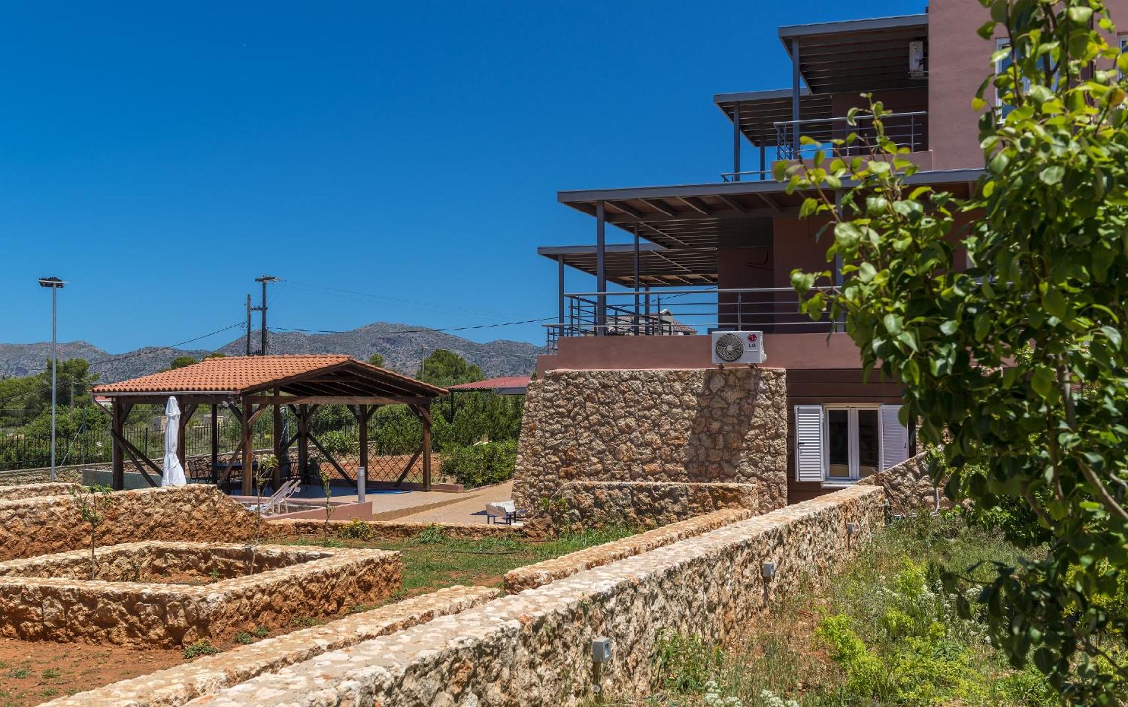 Horizon Villa Kampani view 2