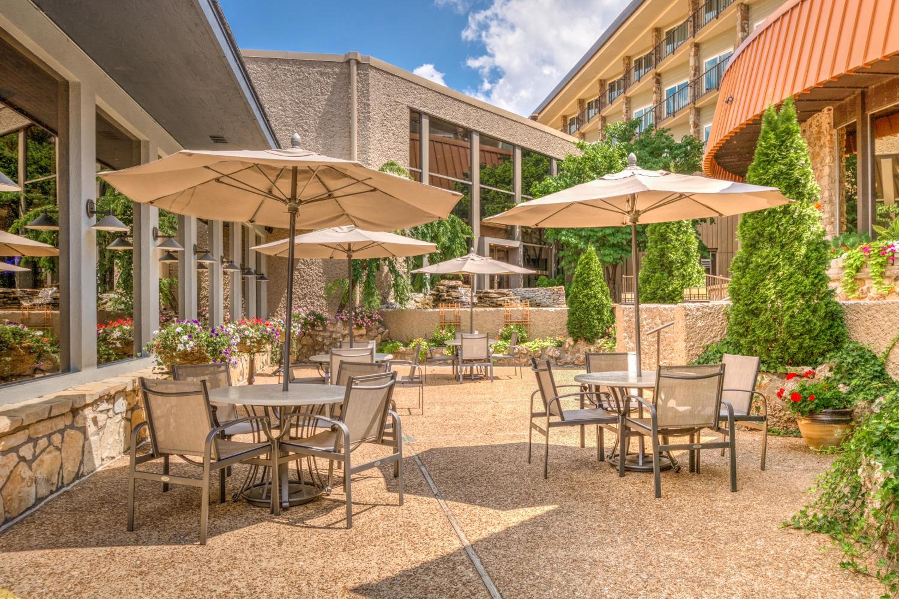 Lodge of Four Seasons Golf Resort, Marina  Spa - Property Image 41