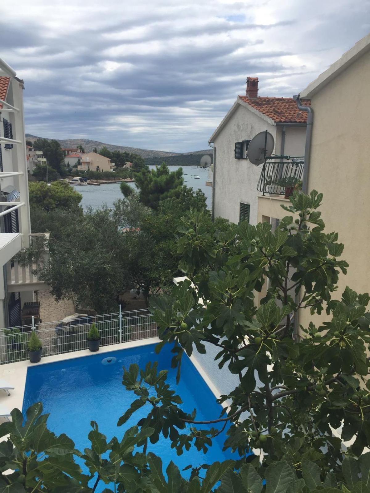 Villa Hedonica view 5