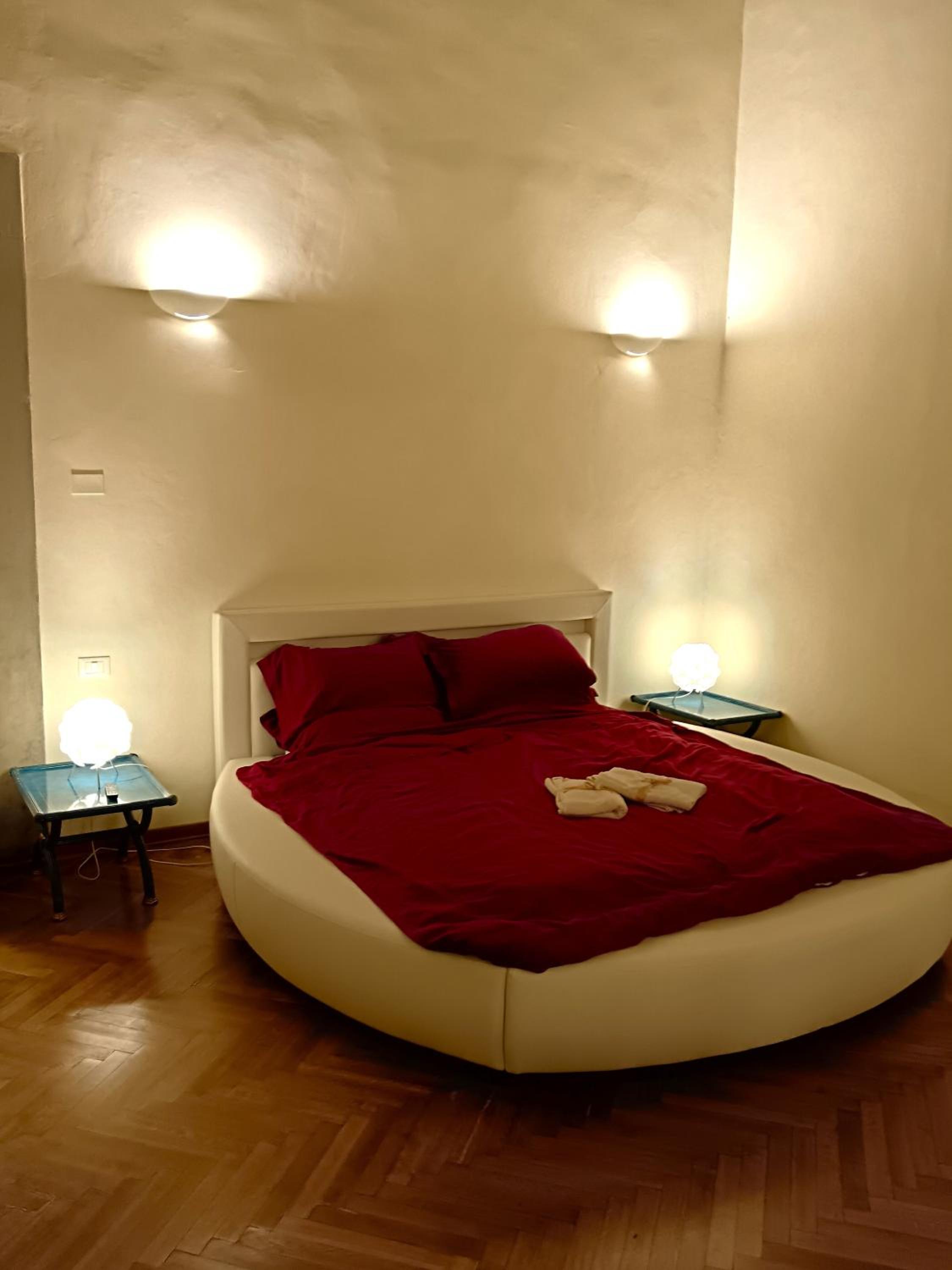 LUNA in Villa Storica, Garden and Parking, Lastrico Solare Esclusivo, Tramvia T1 Centro-Careggi