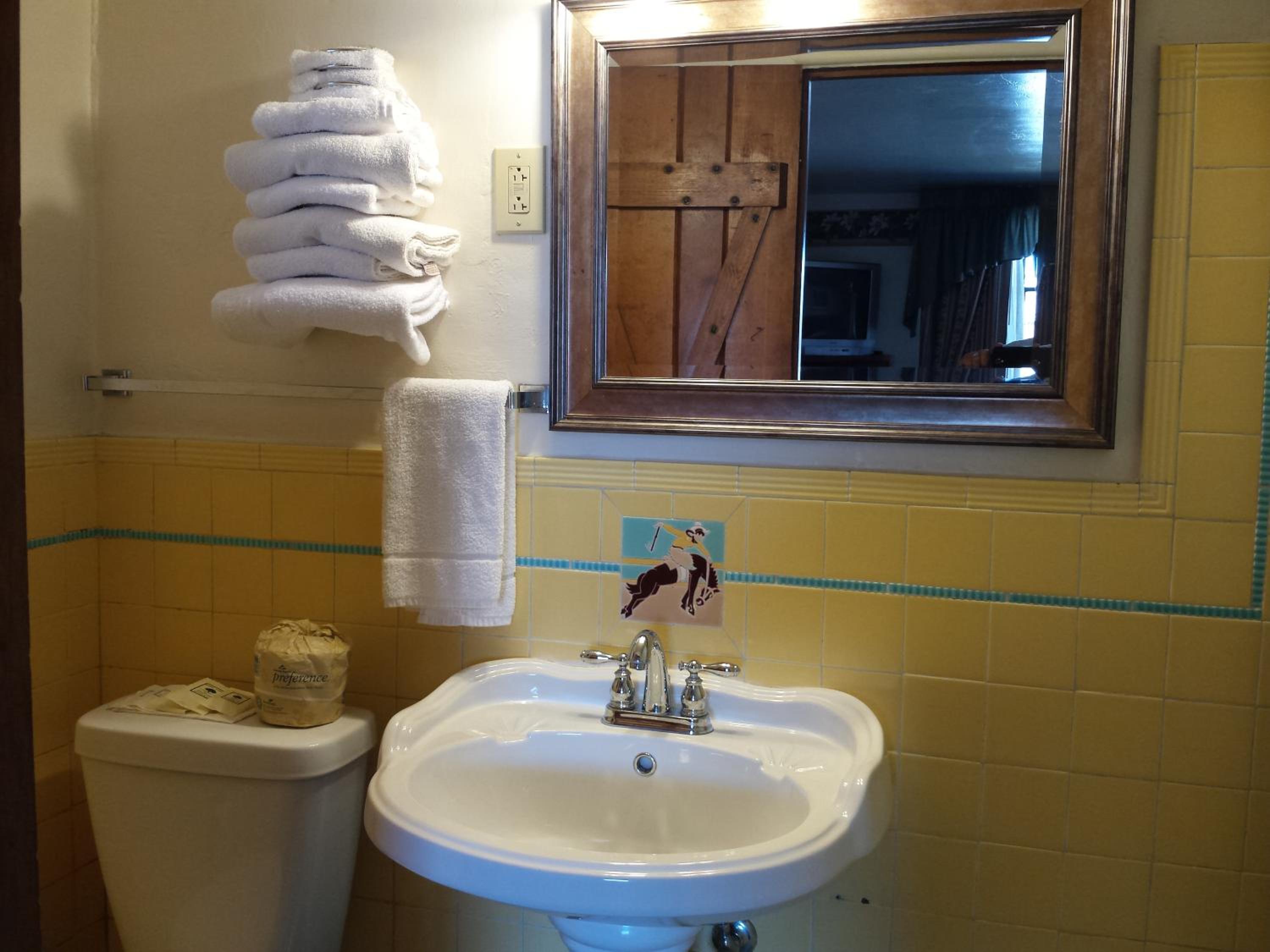 Cheyenne Vacations - Sands Motel - Property Image 22