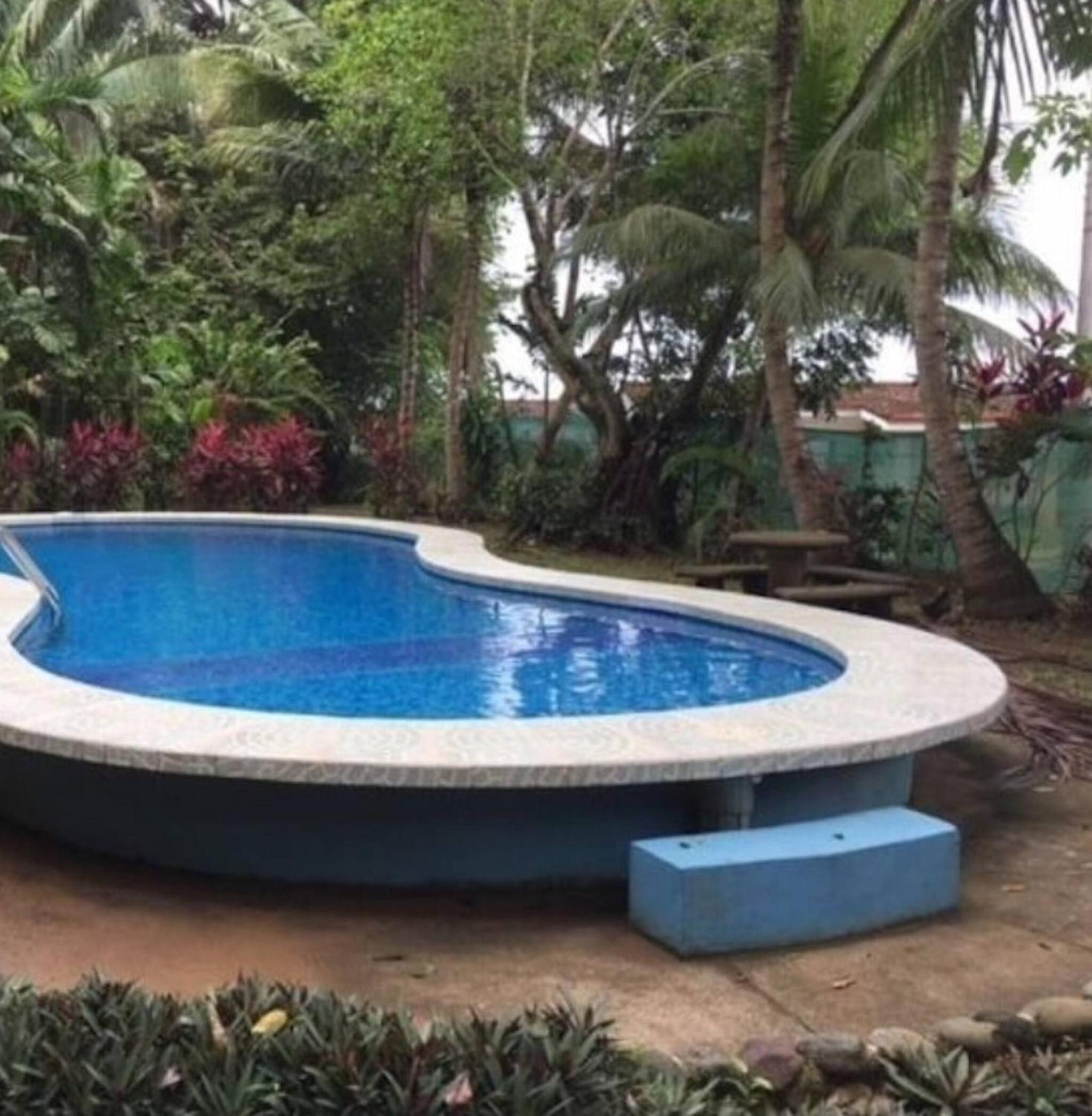 Sunset Villa, comfortable house steps from the beach