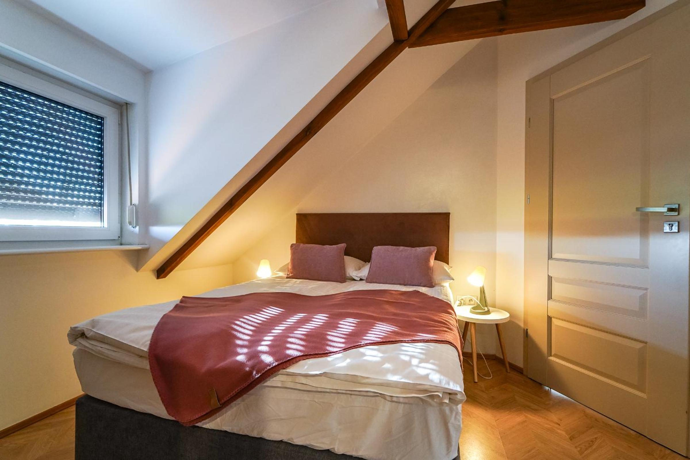 Grand House 47