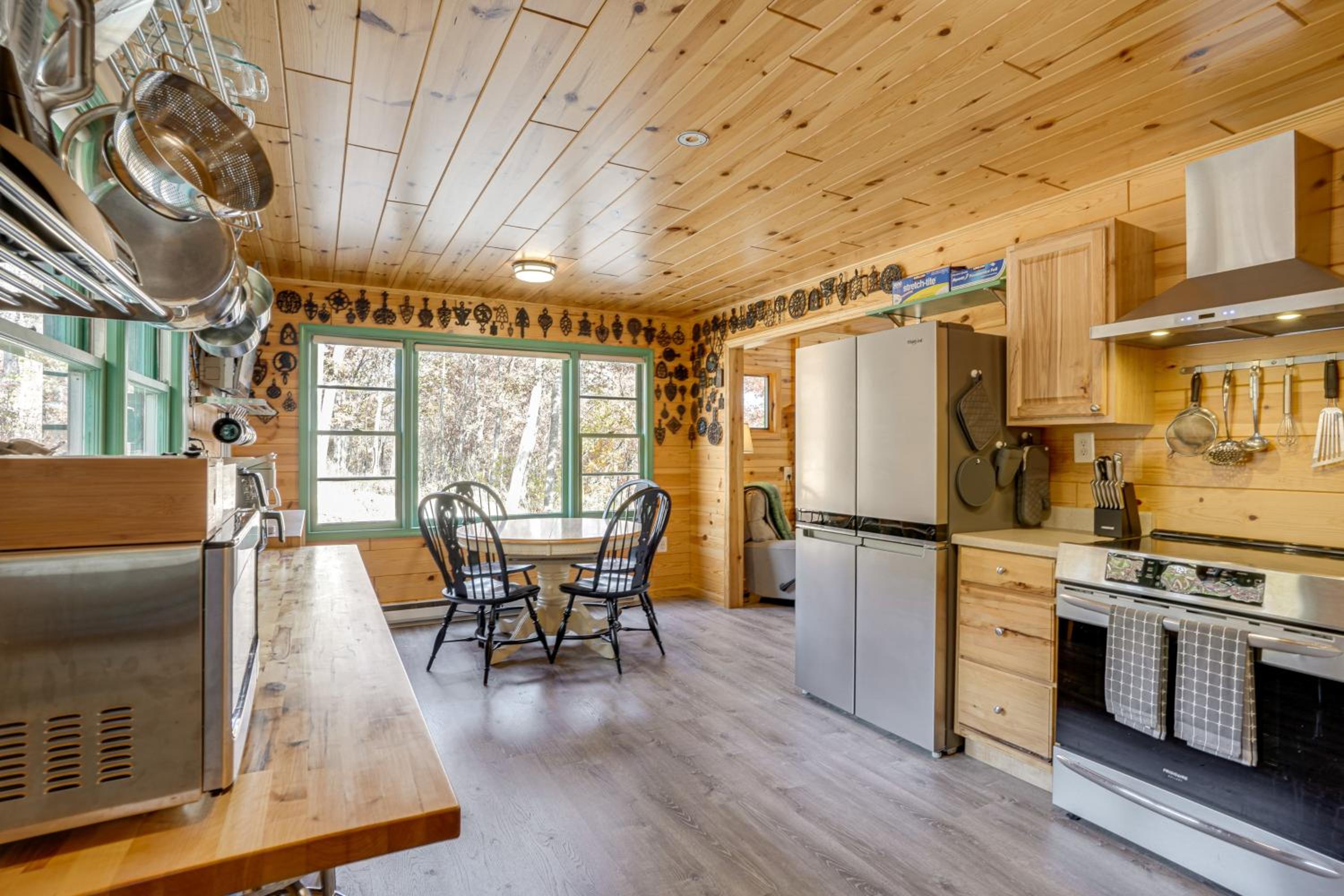 Hike On-Site! 16-Acre Escape Near Shenandoah NP
