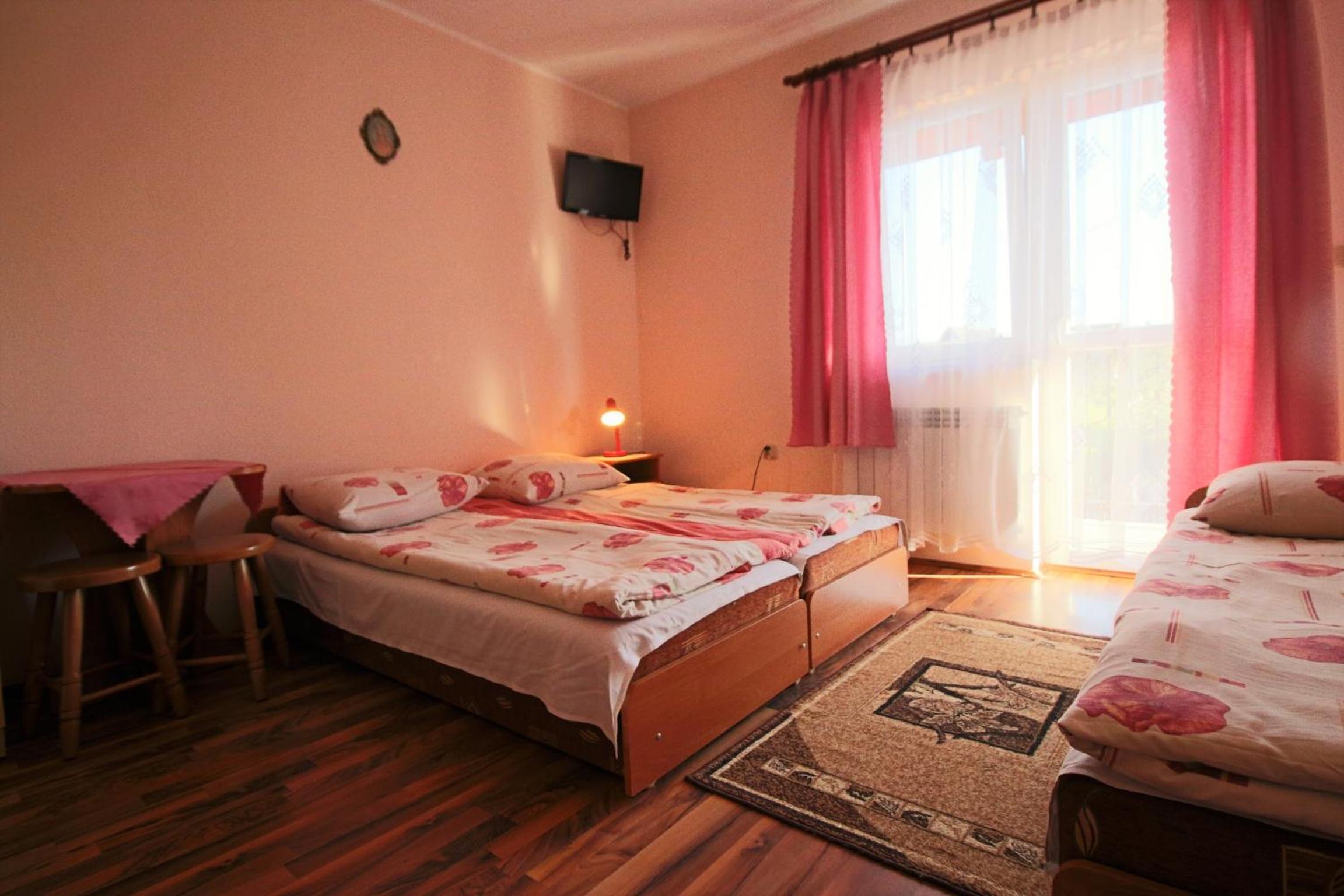 Photo 50