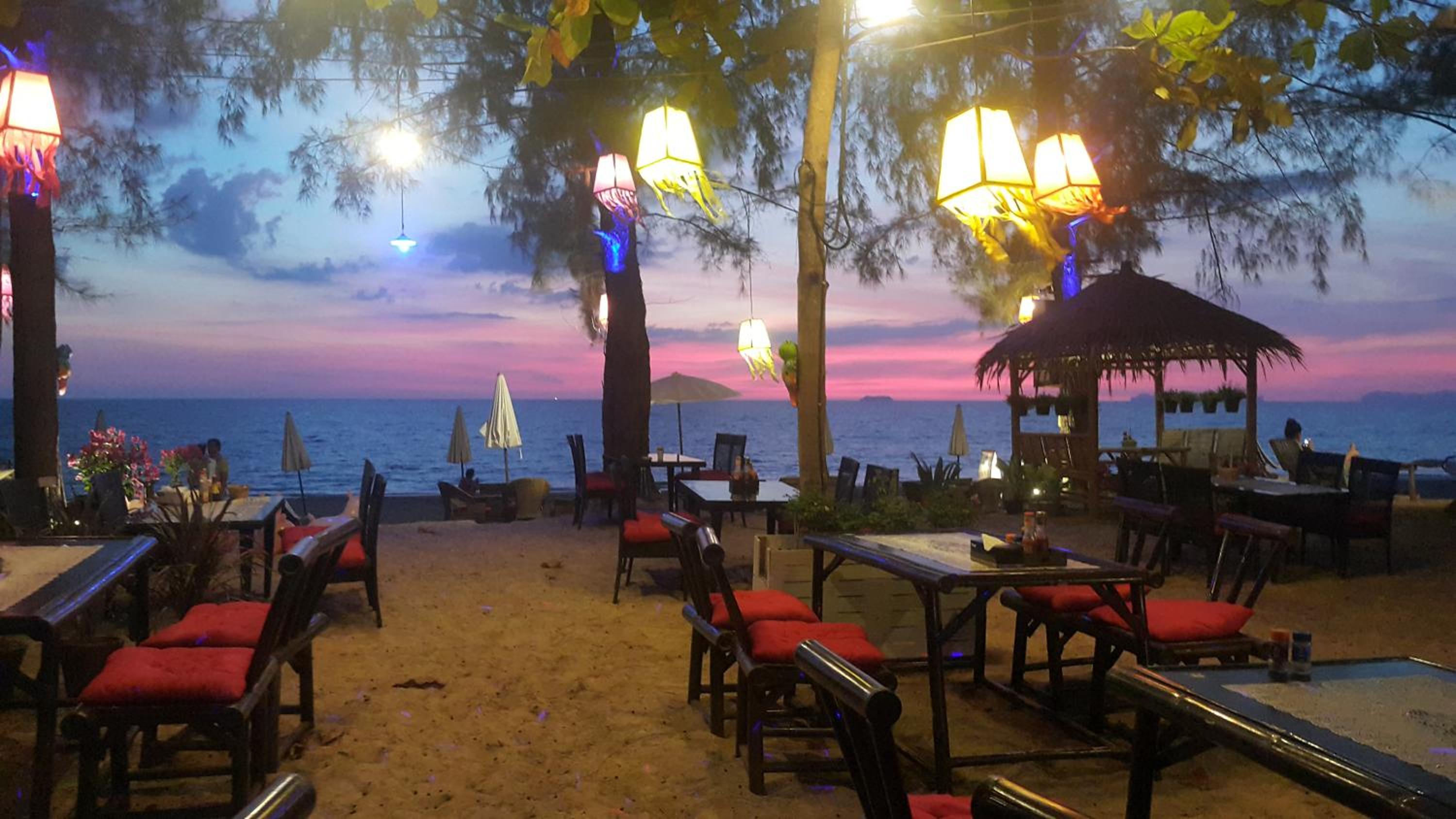 Eco Lanta Hideaway Beach Resort