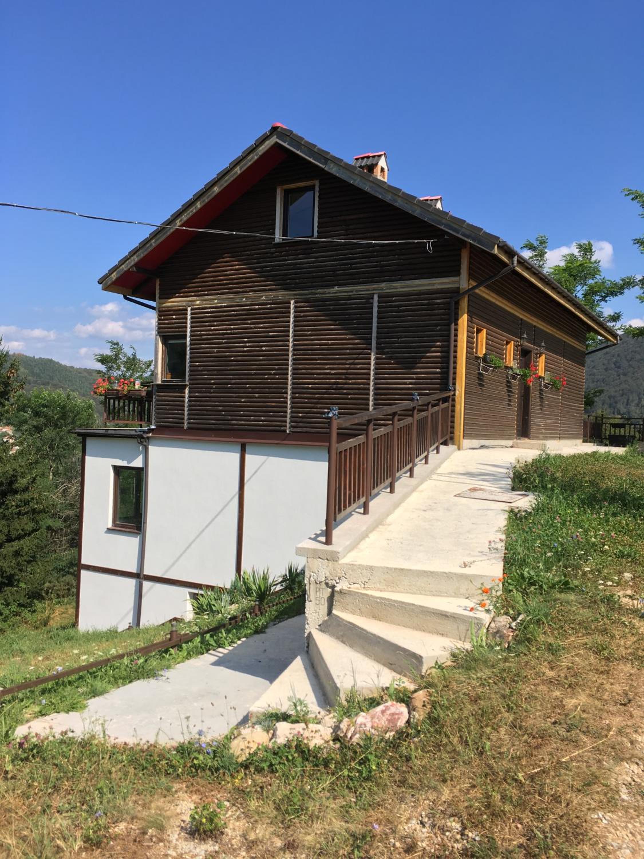 Villa AdiArt