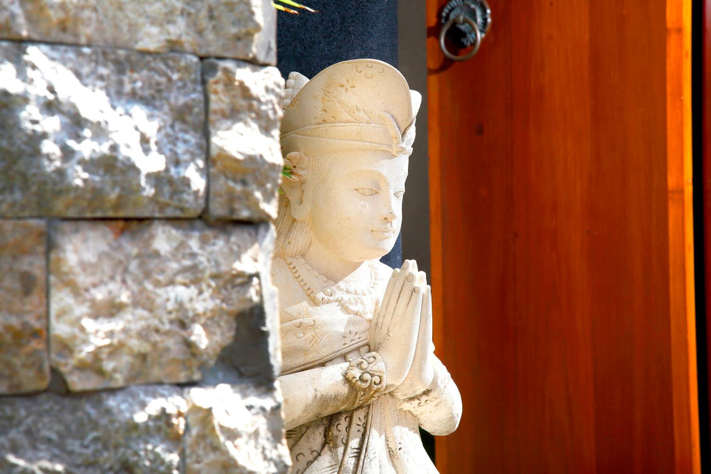 The Banyumas Suite Villa Legian