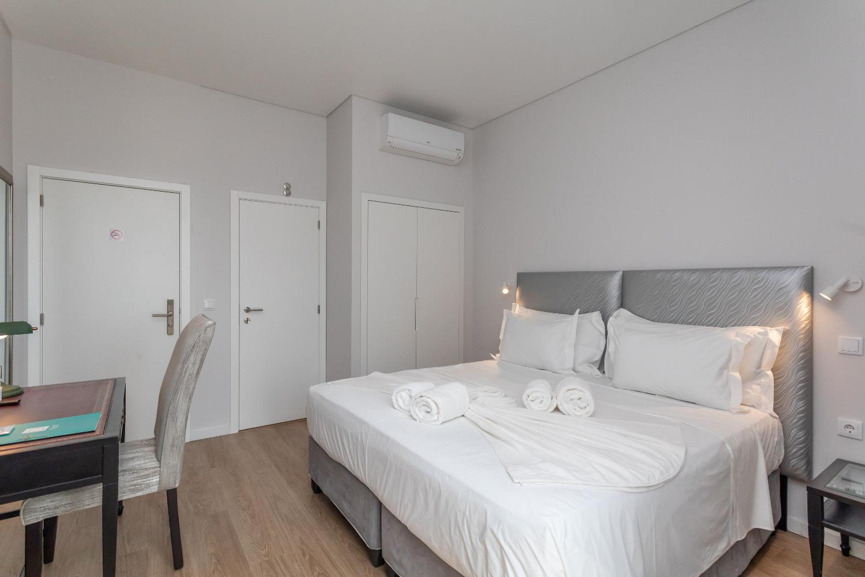 BeGuest Estoril Guesthouse