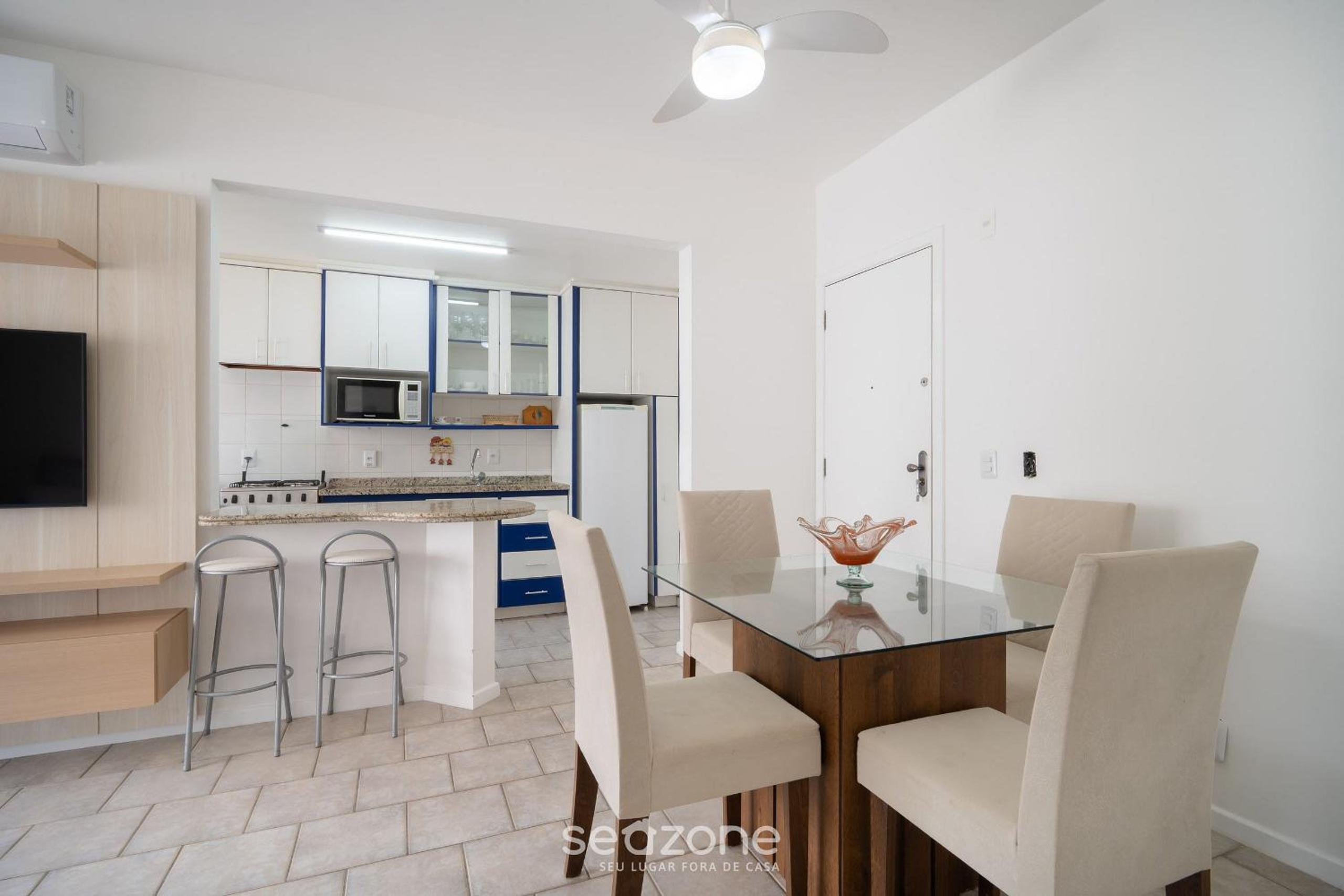 Apt 700 m from Praia de Jurerê AAV0306