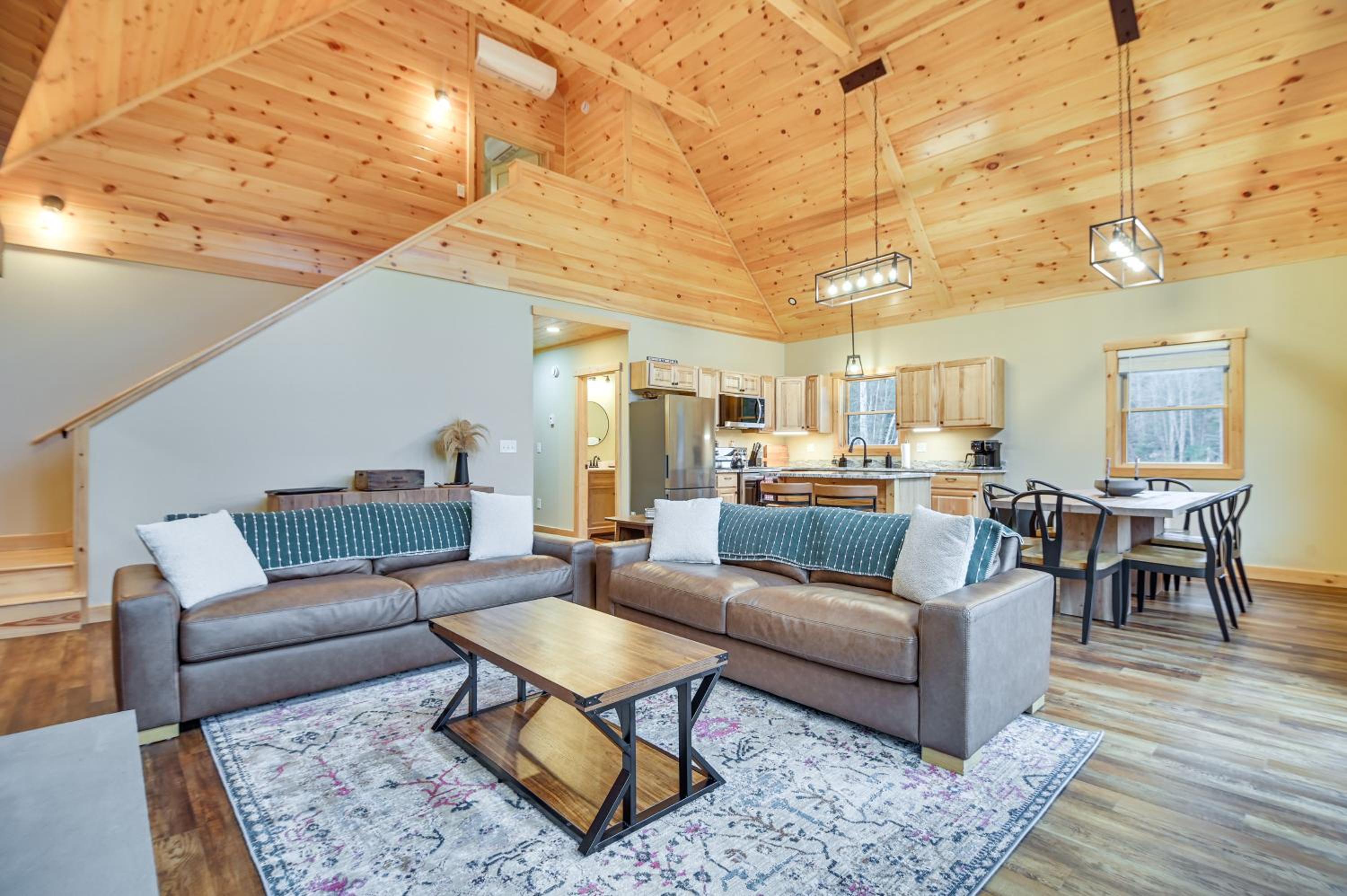 Hot Tub | Fire Pit | Mtn Escape Near Sunday River