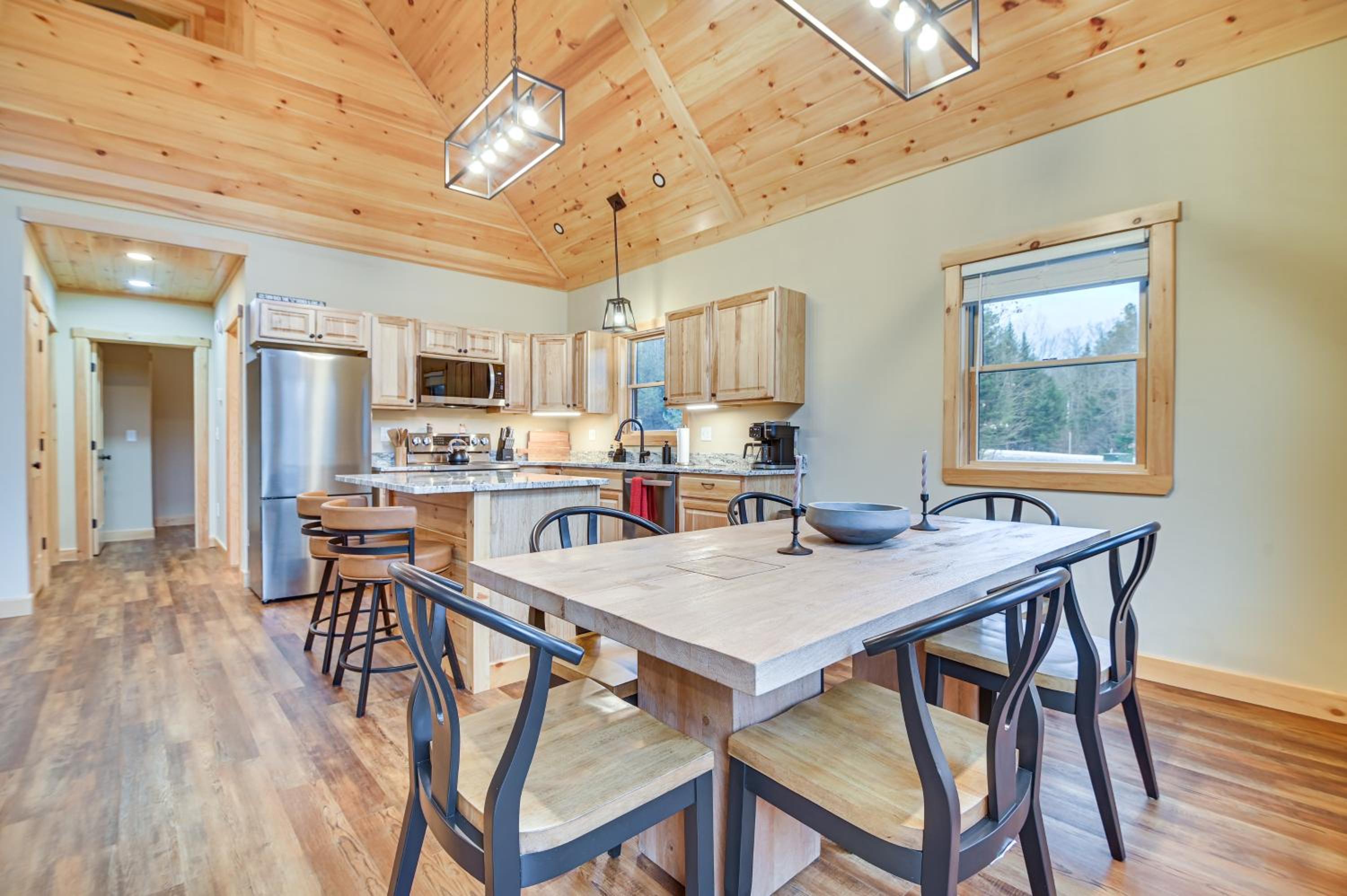 Hot Tub | Fire Pit | Mtn Escape Near Sunday River