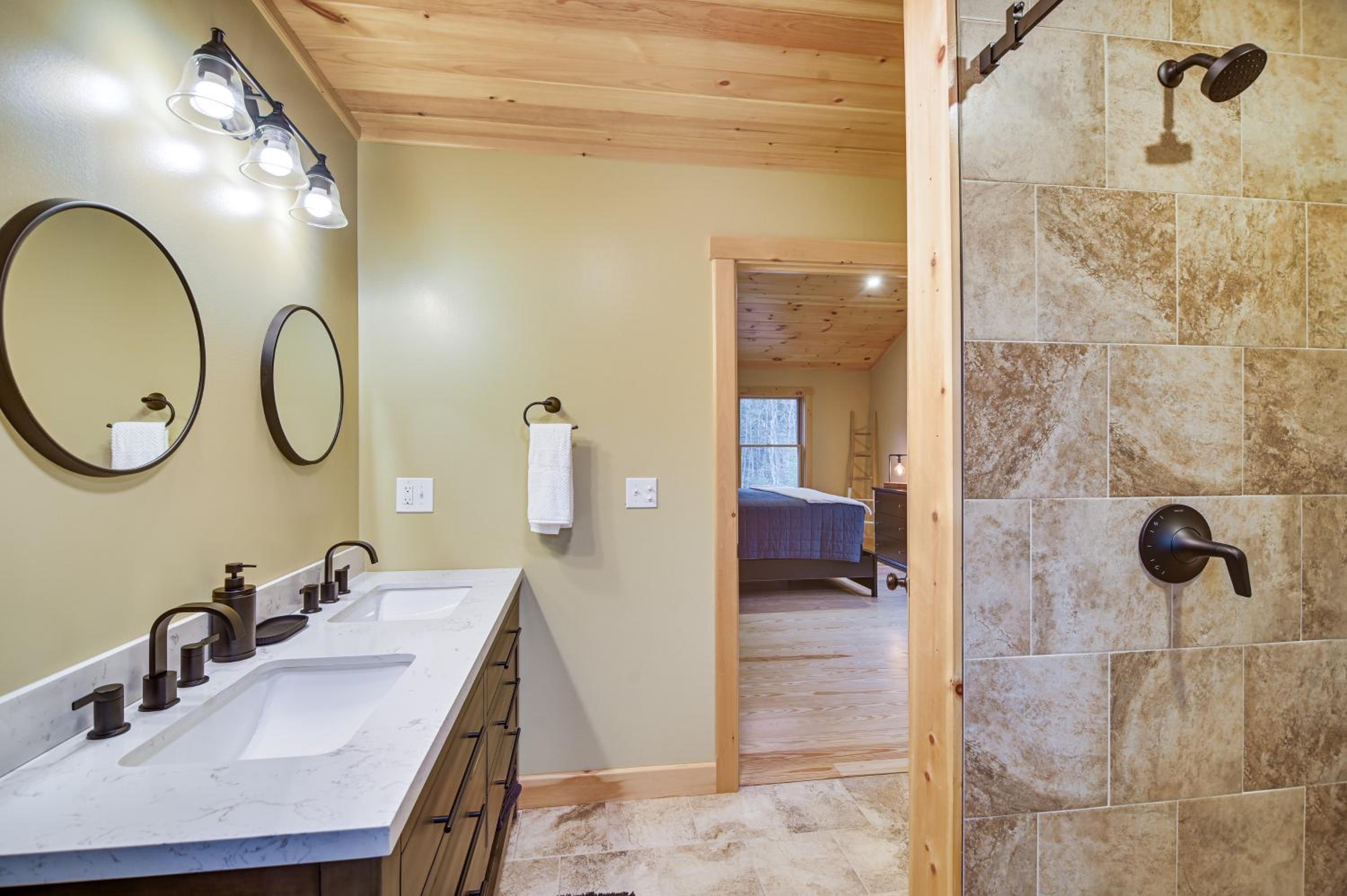 Hot Tub | Fire Pit | Mtn Escape Near Sunday River