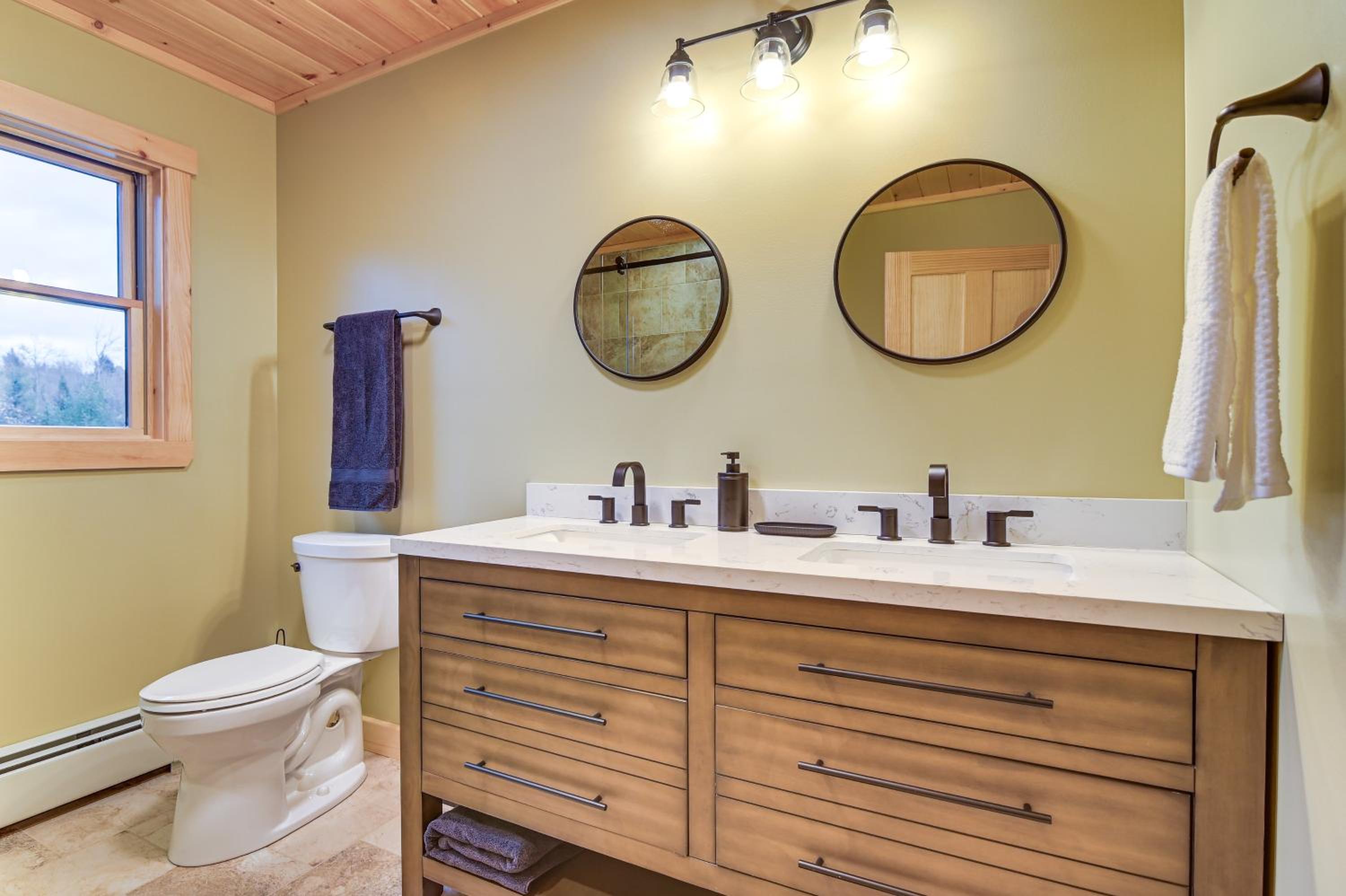 Hot Tub | Fire Pit | Mtn Escape Near Sunday River