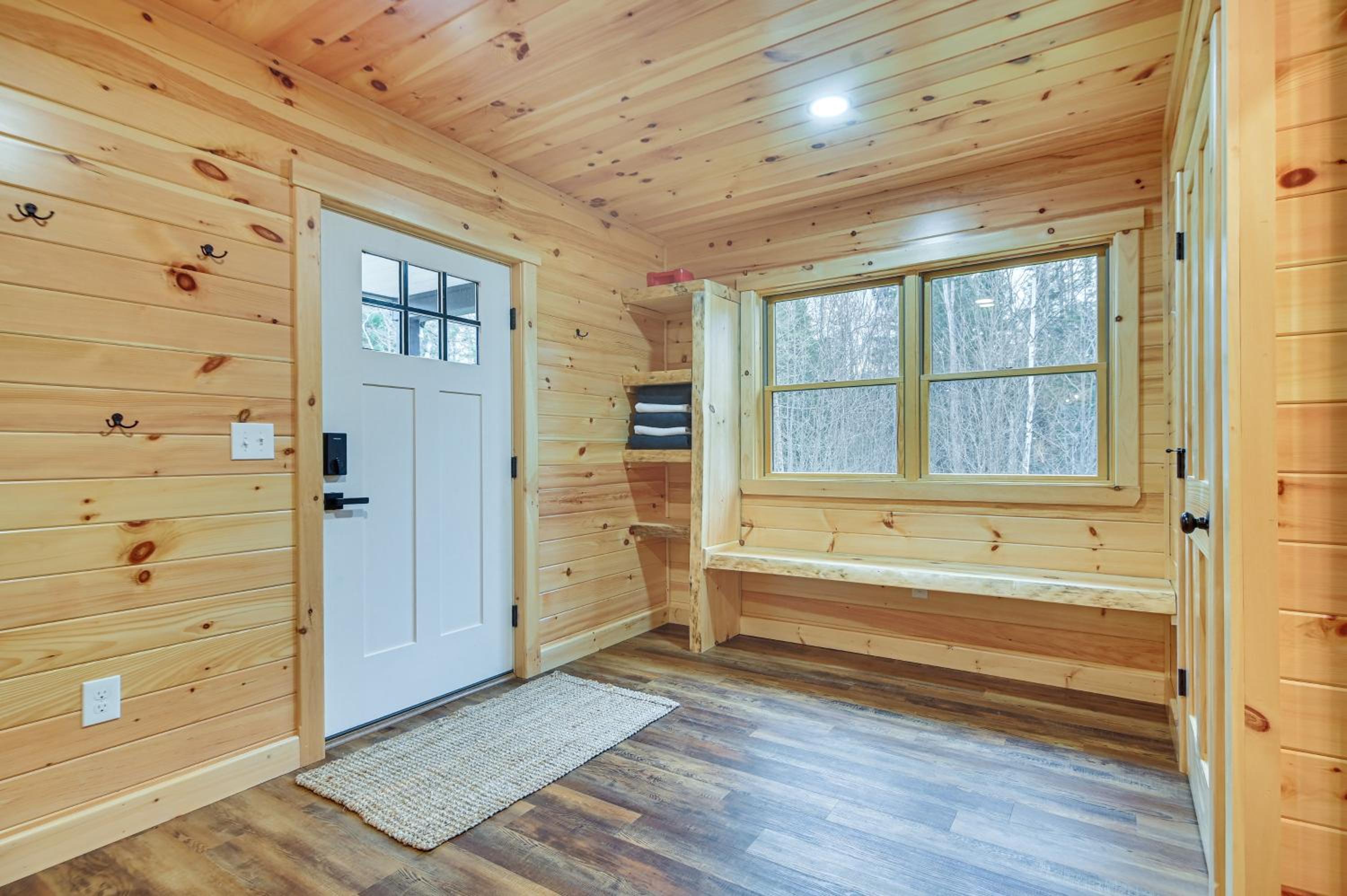 Hot Tub | Fire Pit | Mtn Escape Near Sunday River