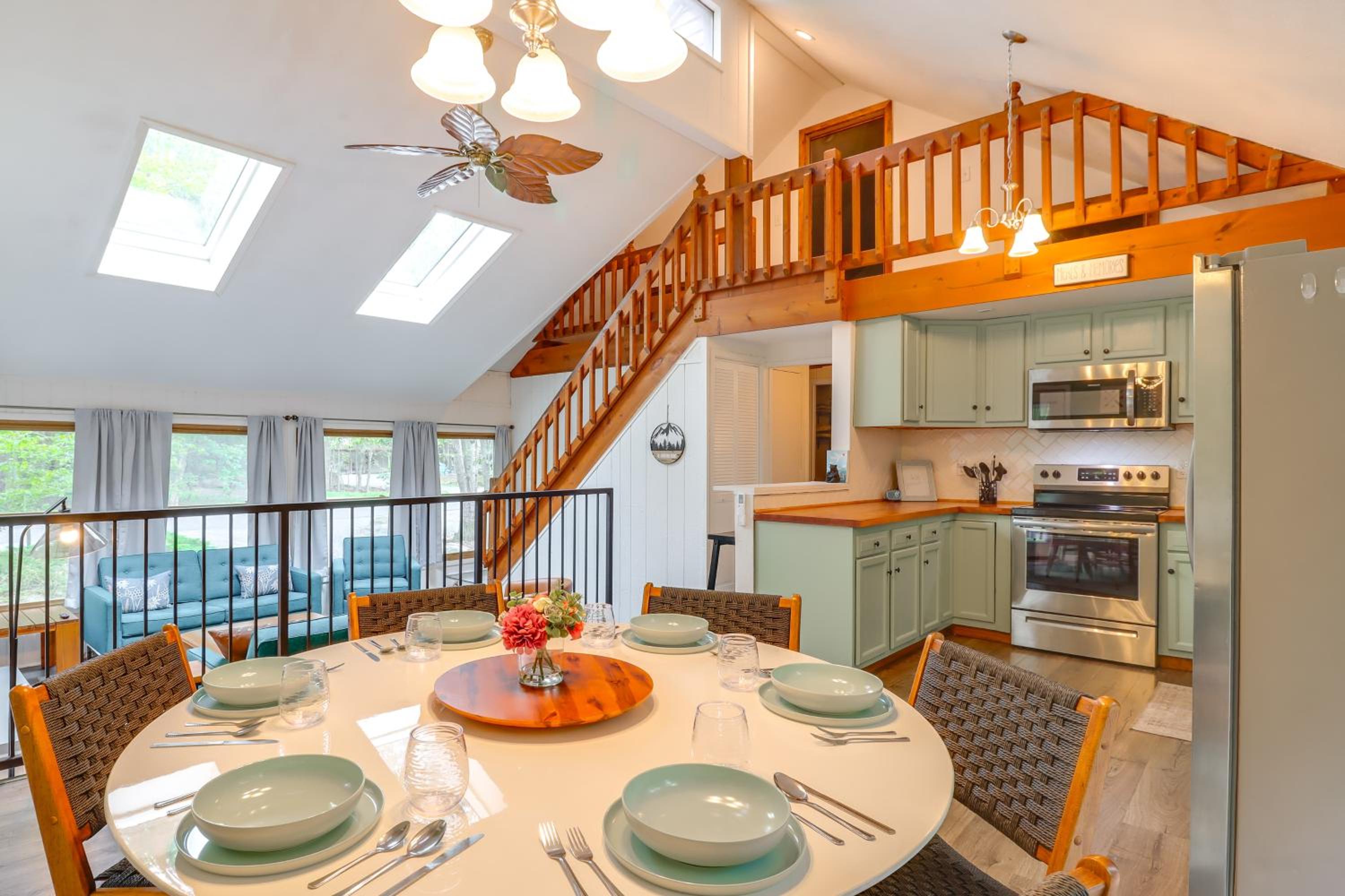 1 Mi to Lake, Golf and Ski Access The Hideout Home!