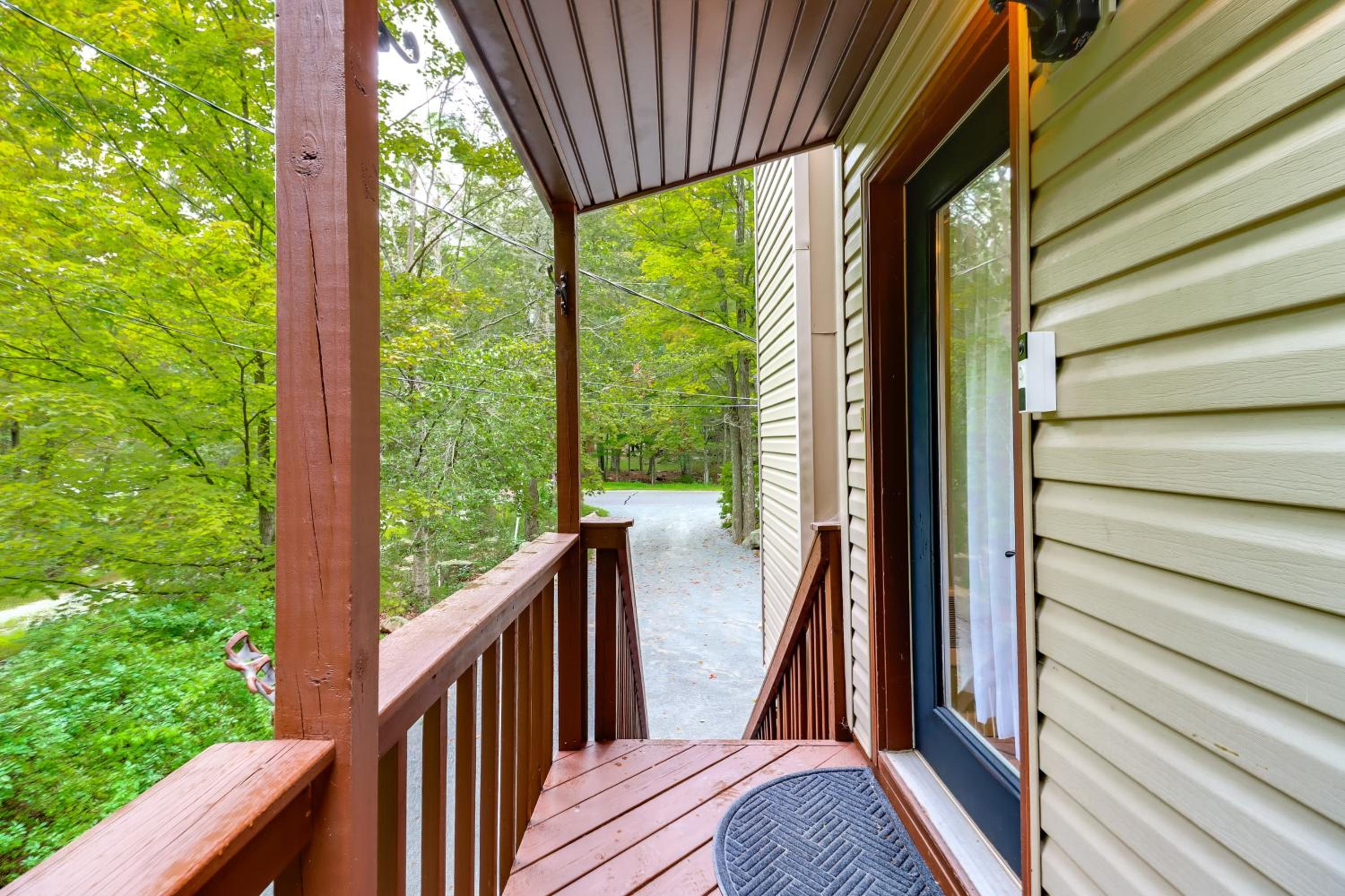 1 Mi to Lake, Golf and Ski Access The Hideout Home!