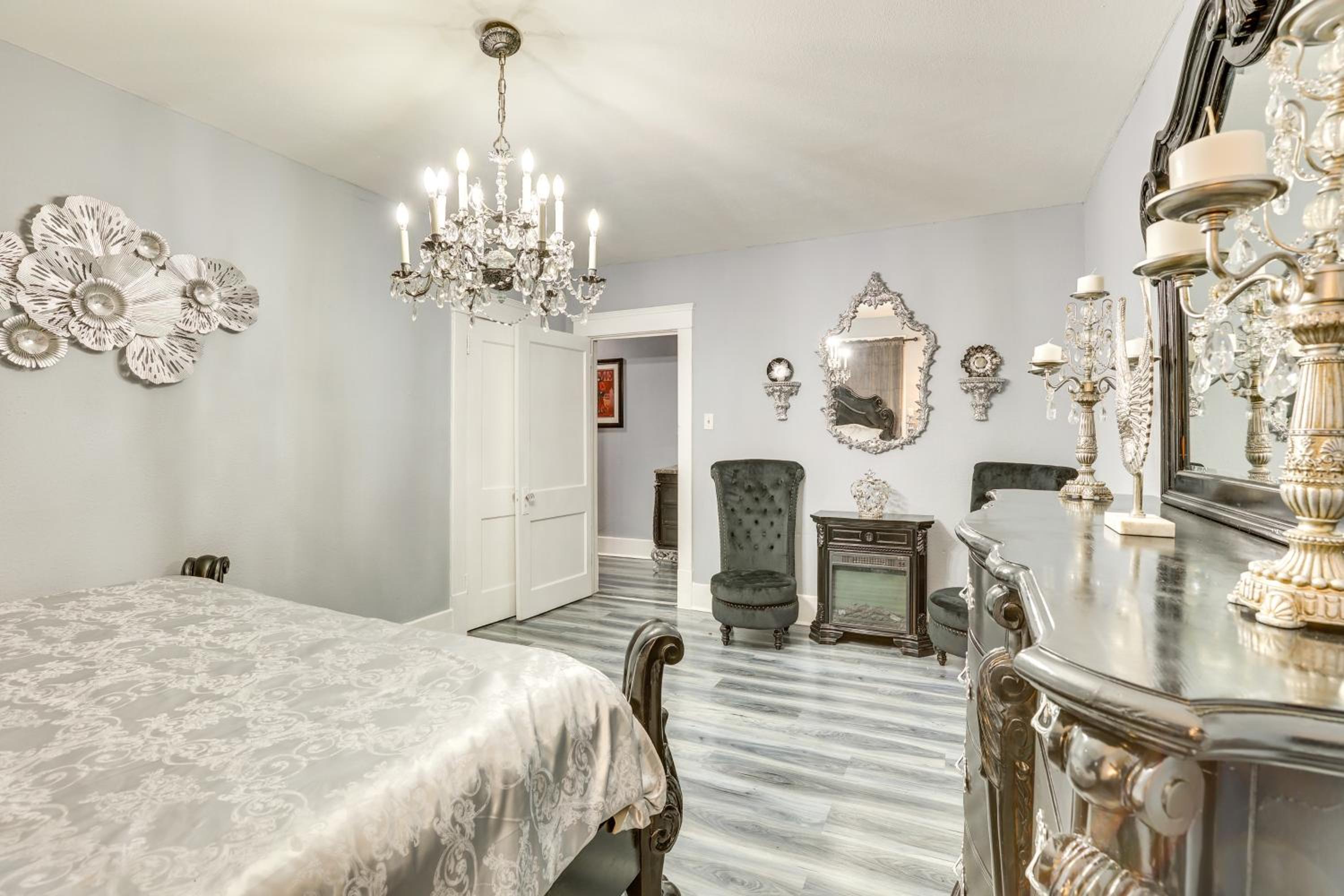 Canton Condo Near Football Hall of Fame and Dtwn!