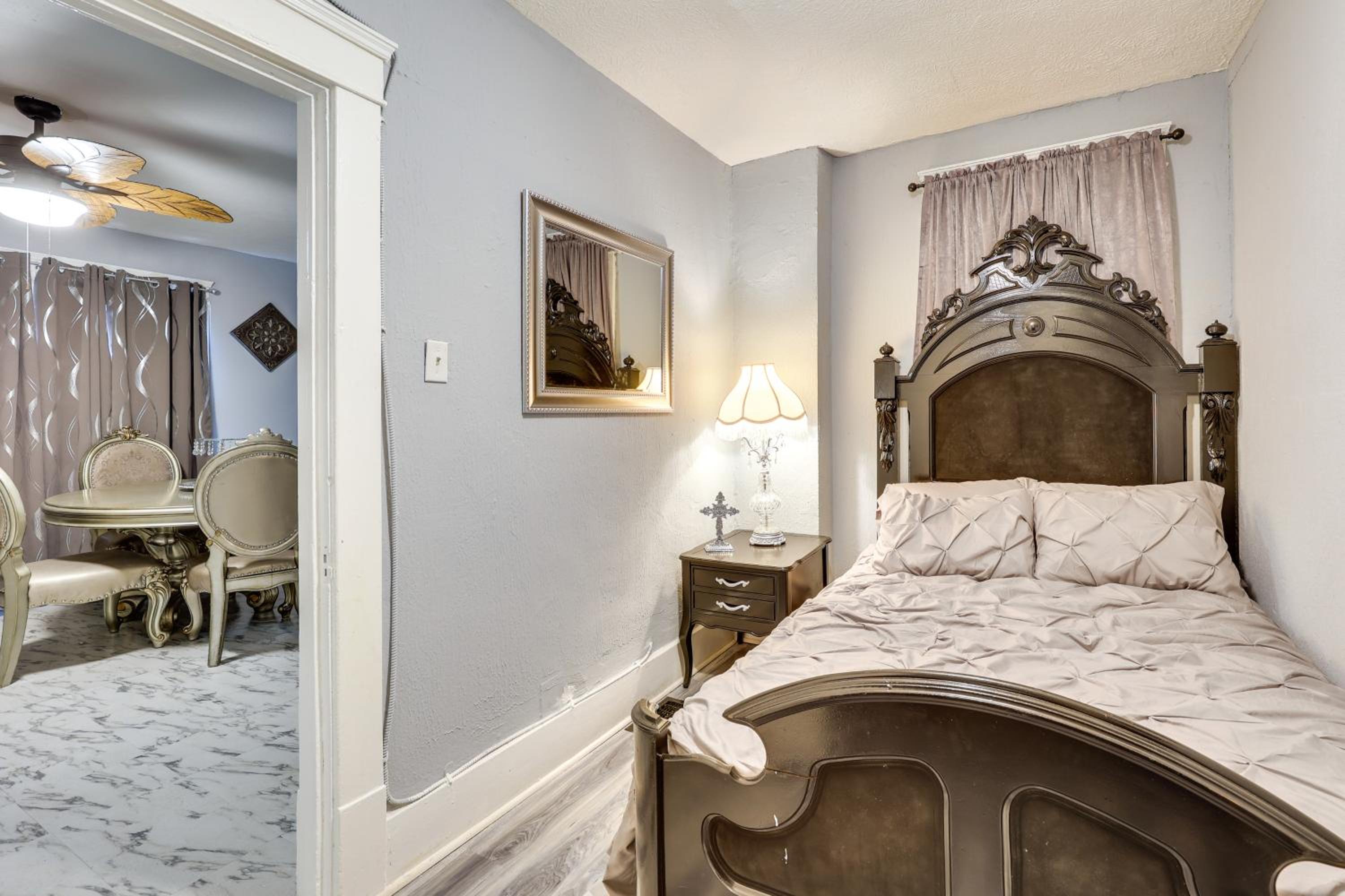Canton Condo Near Football Hall of Fame and Dtwn!