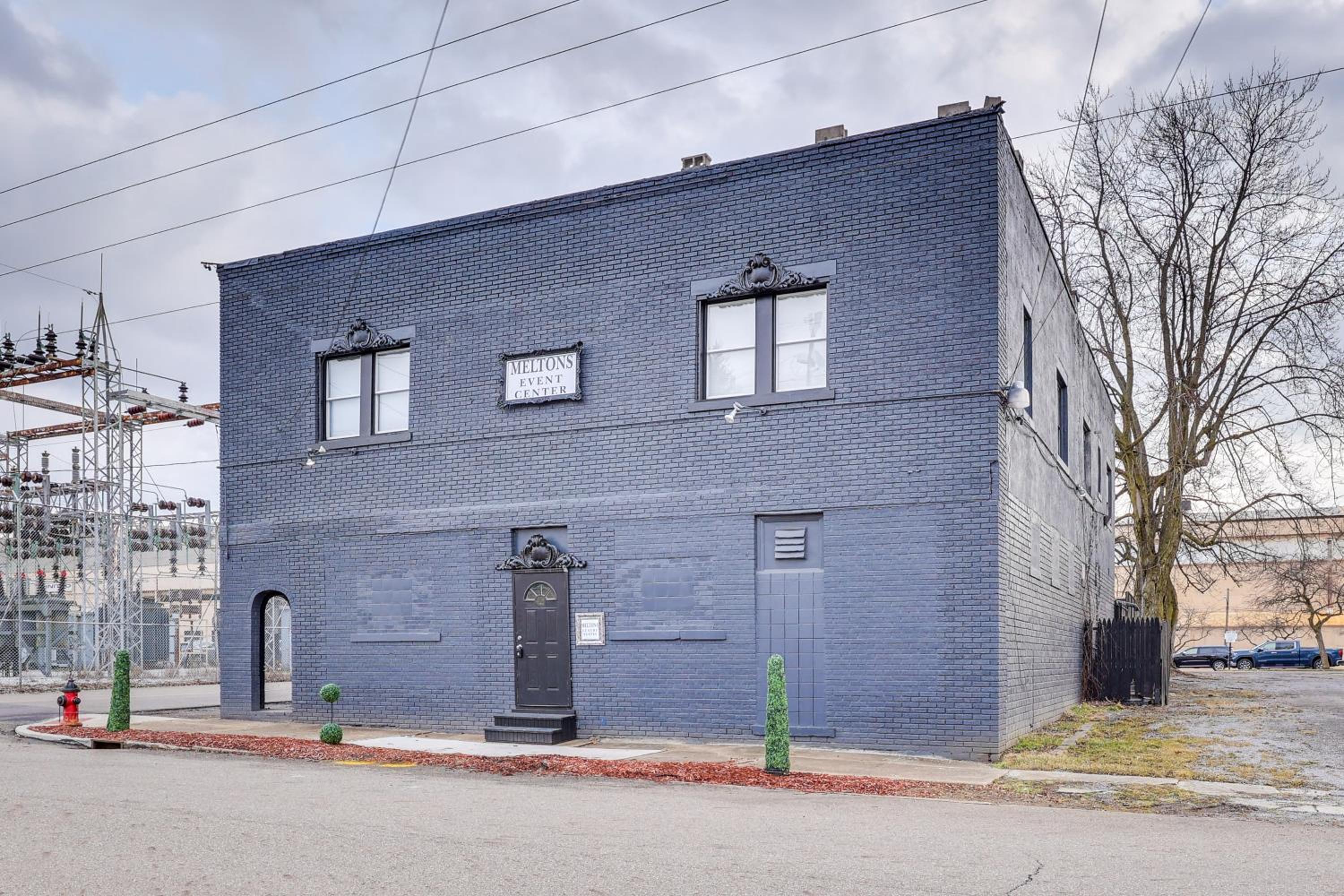 Canton Condo Near Football Hall of Fame and Dtwn!